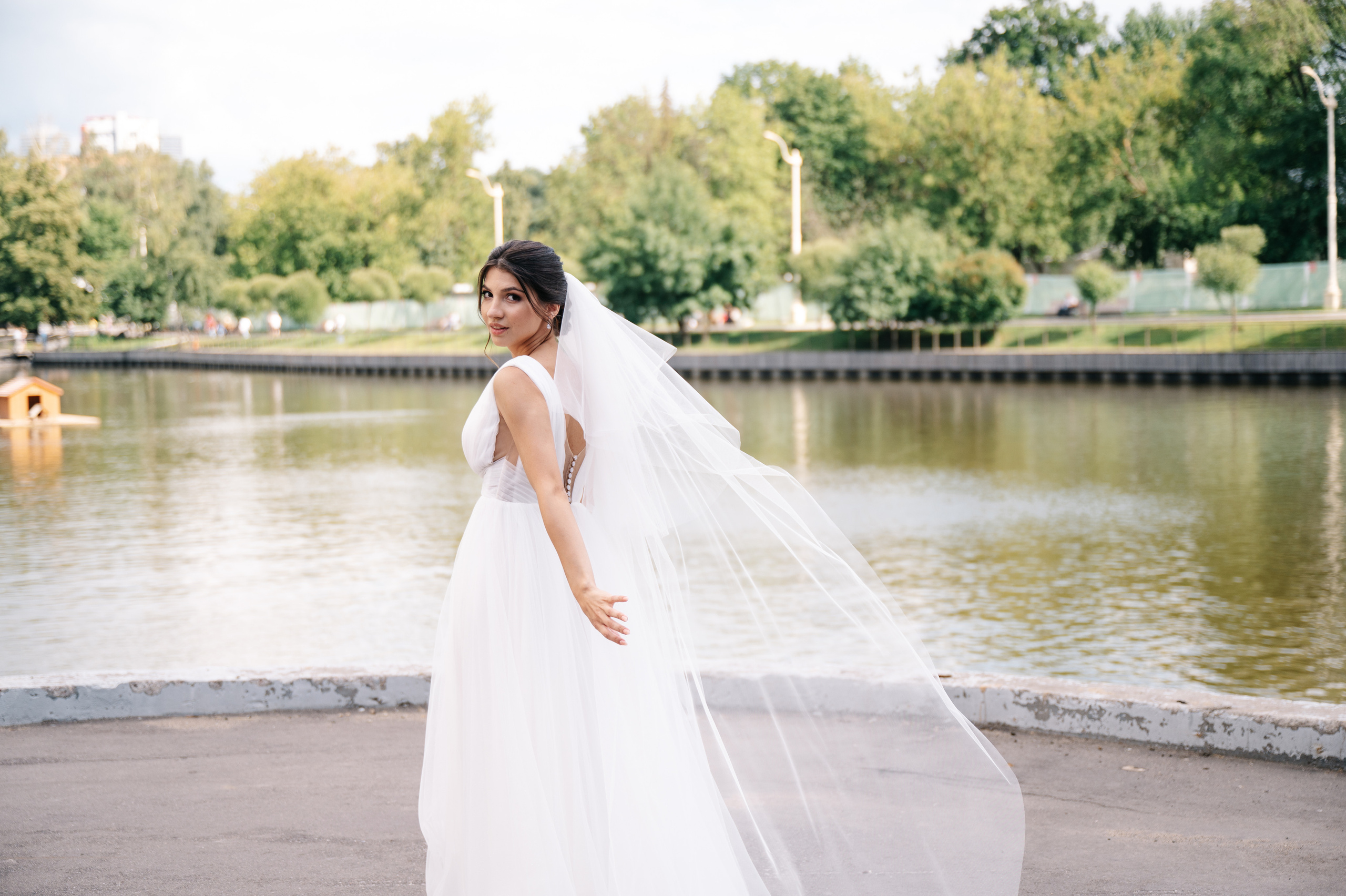 Лучшие места для свадебной съемки и прогулки в Москве. Часть 2. Свадебный видеограф в Москве Никонова Анна