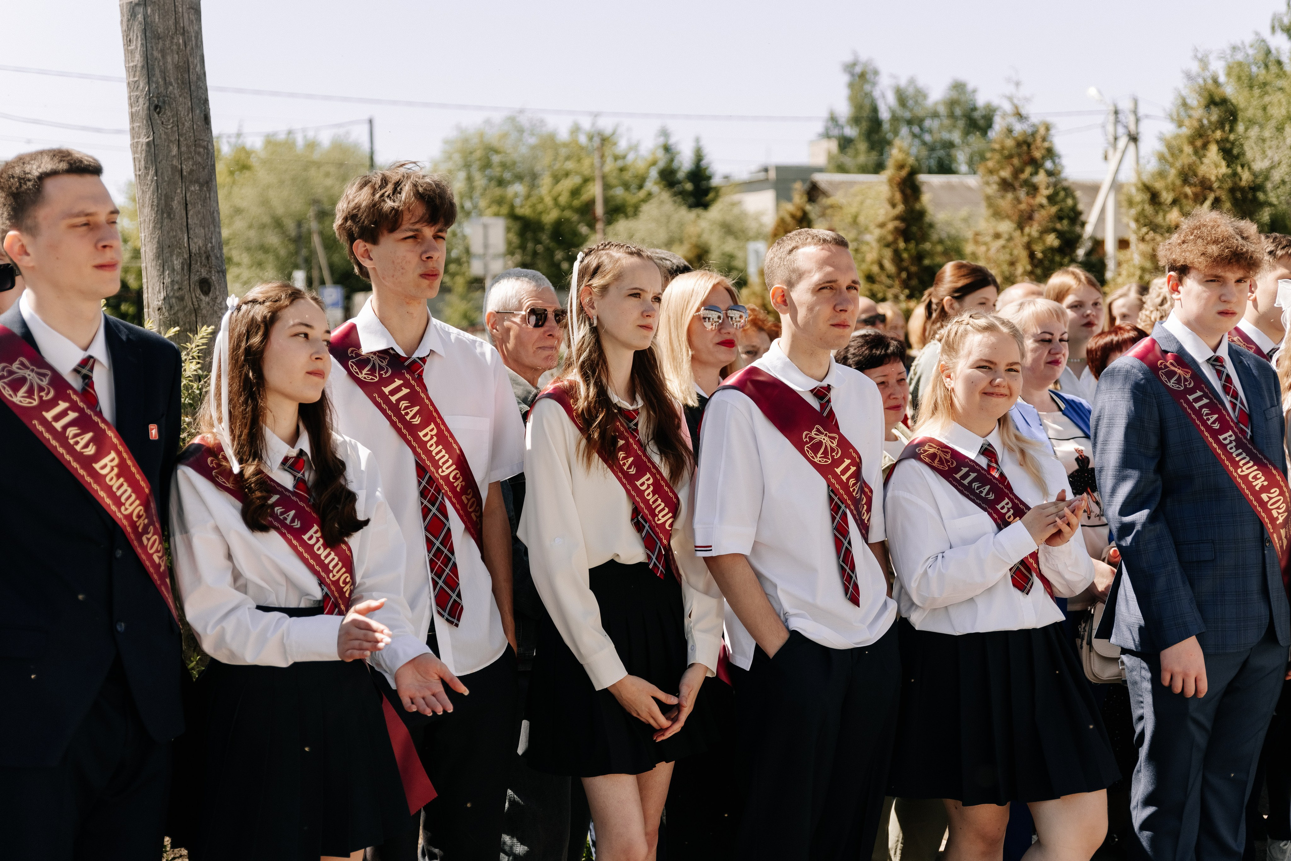 Последний звонок 2024. Свадебный и семейный фотограф Исаев Давид