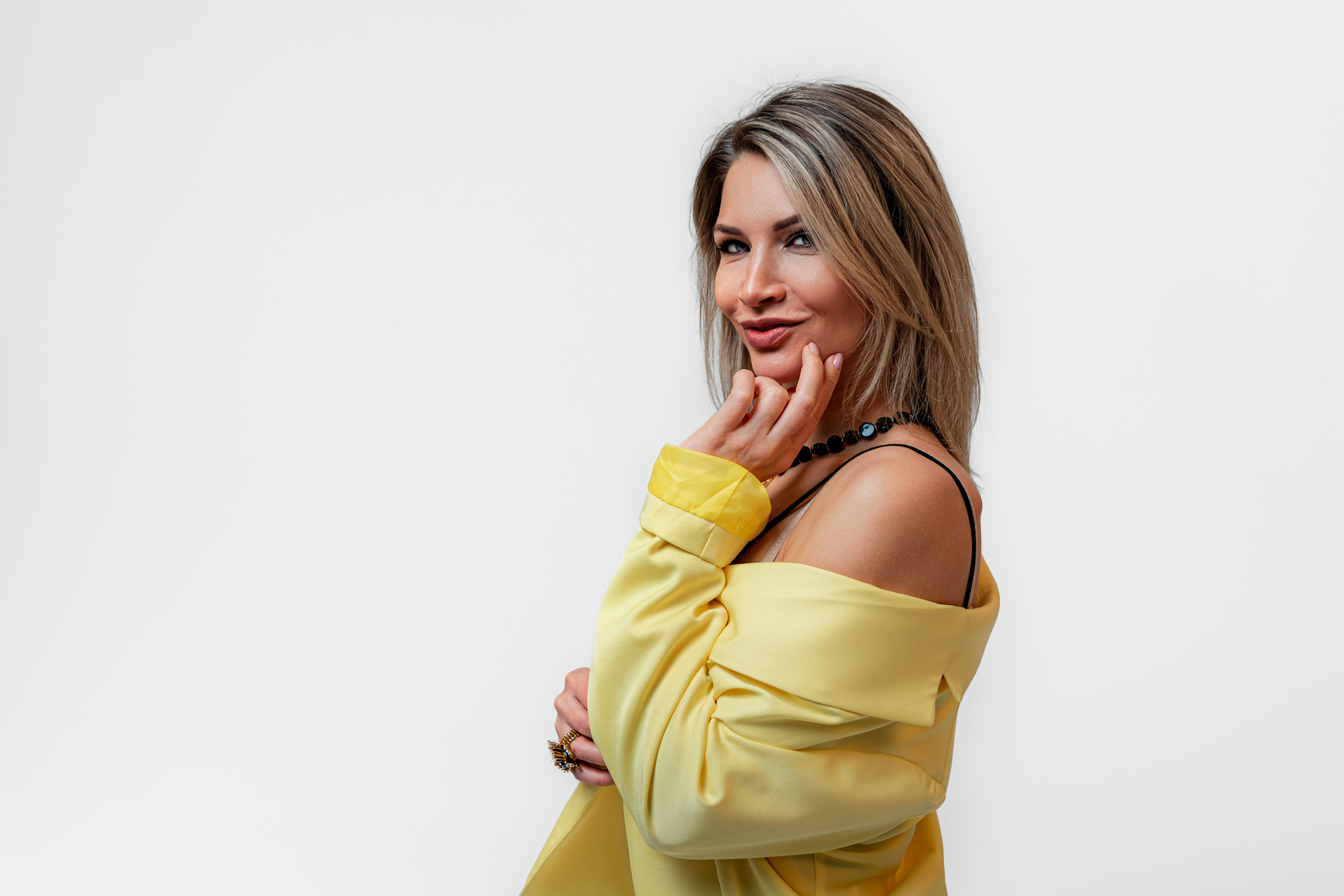 Съёмка ролика для стилиста Макса Осипчука. Портретный фотограф в Санкт-Петербурге Дмитриева Наталия