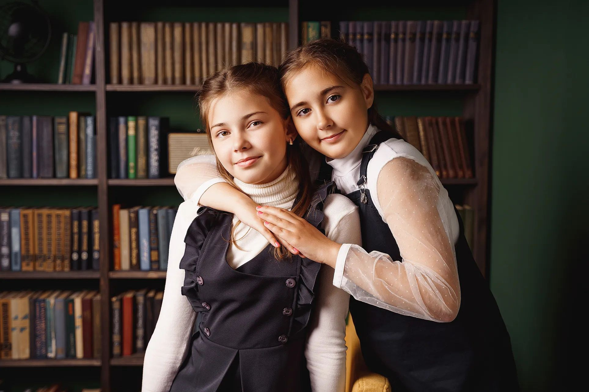 Контакты. GRAPHITE BOOK