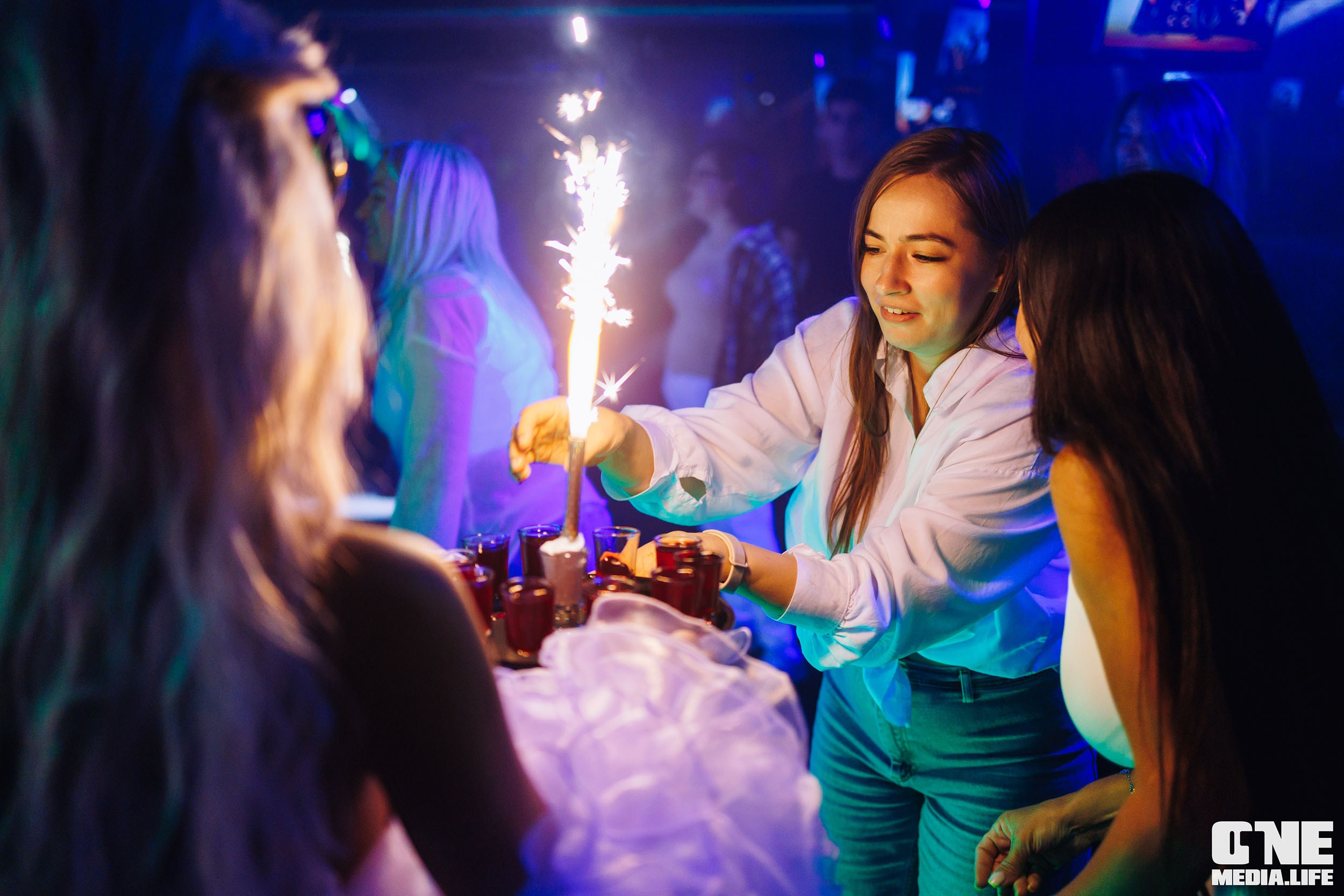 Фоторепортаж из караоке-клуба Эйфория. One Media Life: фоторепортажи, фотоотчеты с мероприятий и заведений