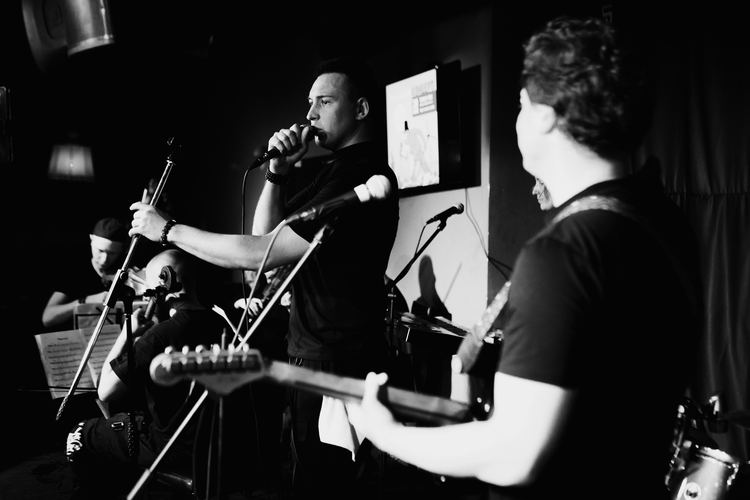 Выстпление KRAKER MUSIC BAND & DA VINCI String Quartet