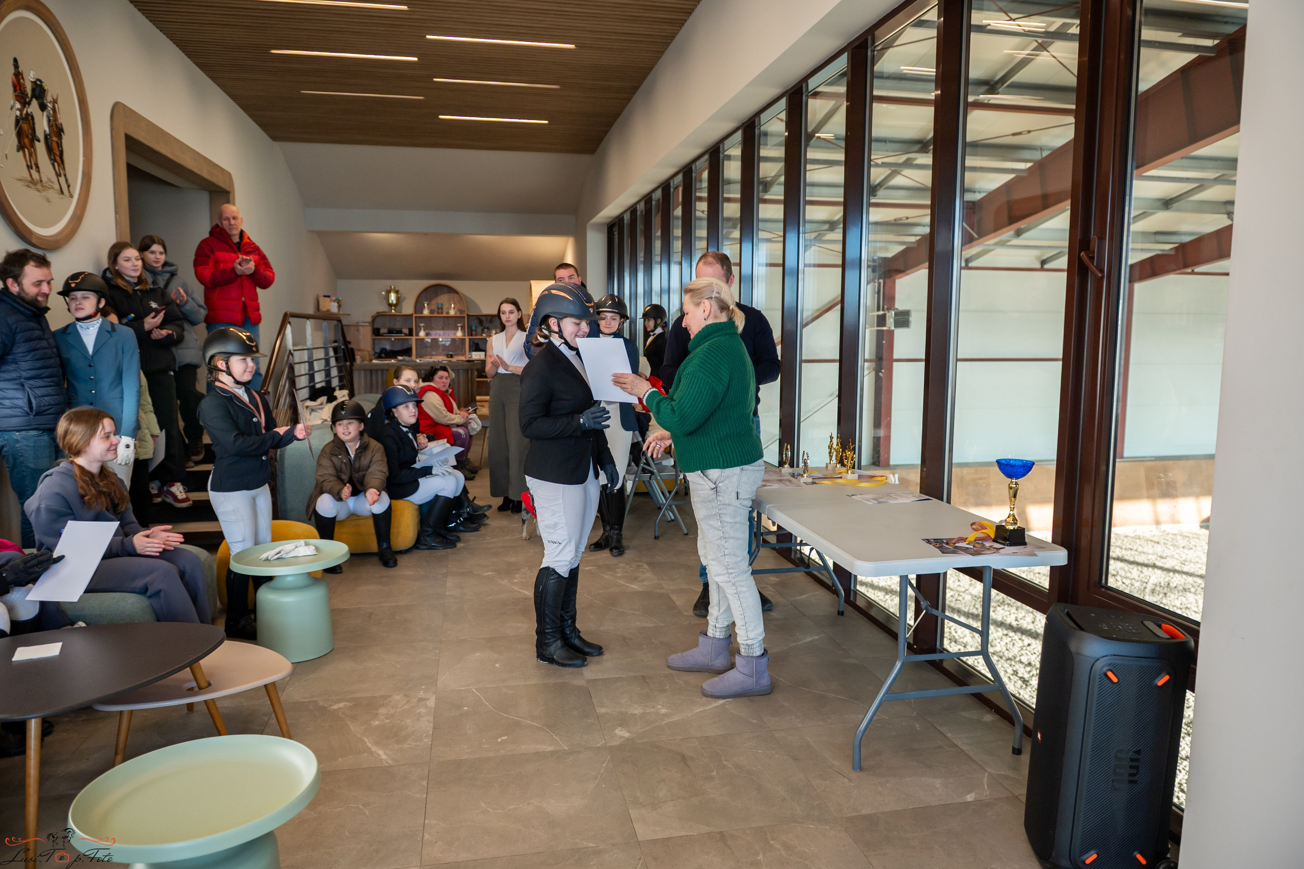 Эквипарк 6 этап Кубка Клубов. Конный и фотограф с животными в Твери Топталова Люся