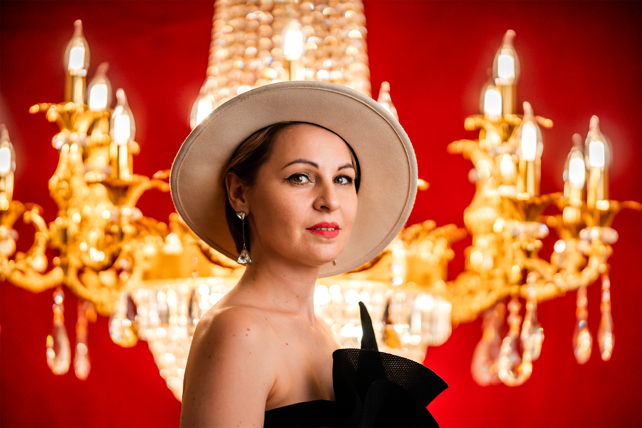 Фотосессия в Новосибирске с макияжем и одеждой