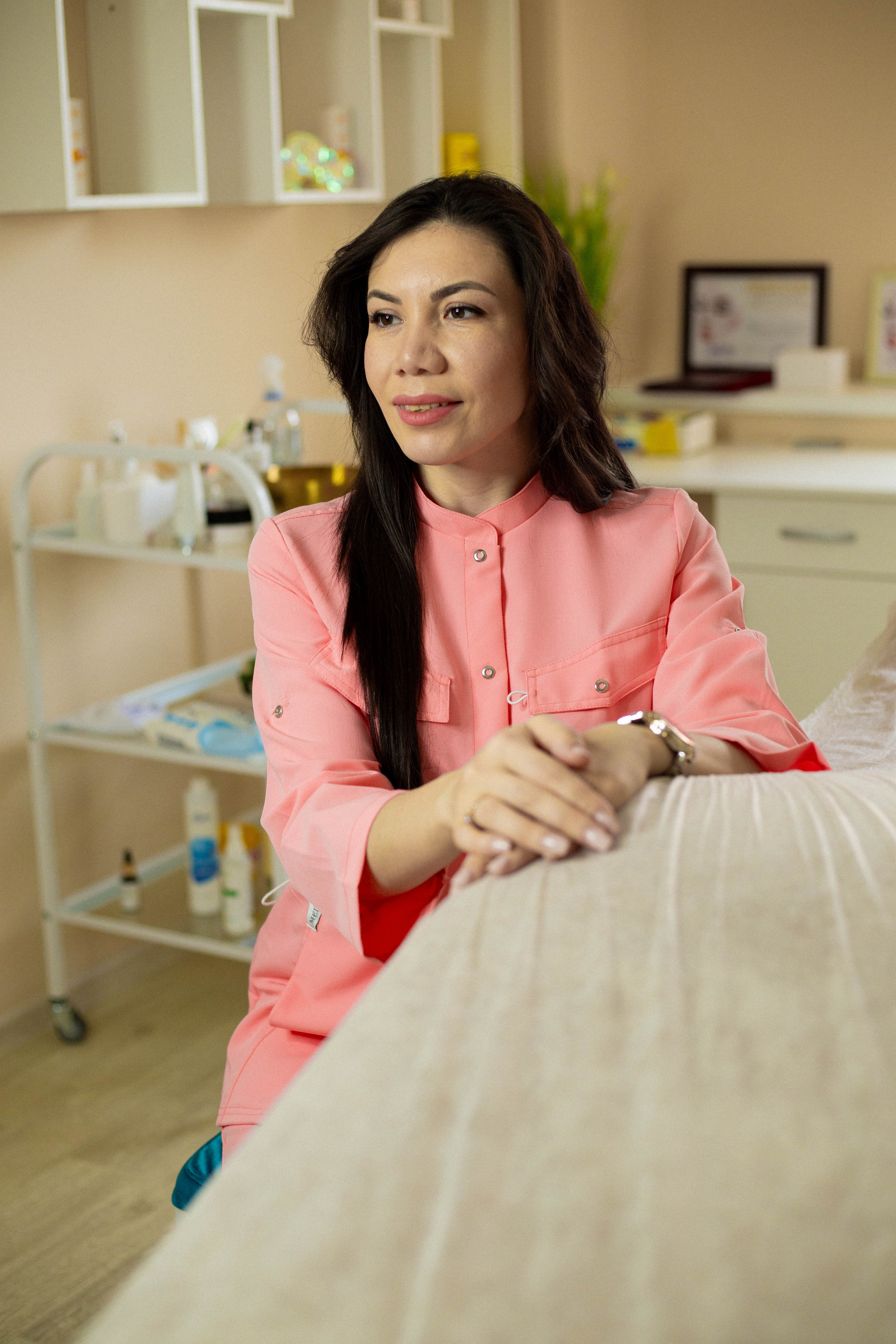 Мастер по холодной плазме. Фотограф Мария Волкова