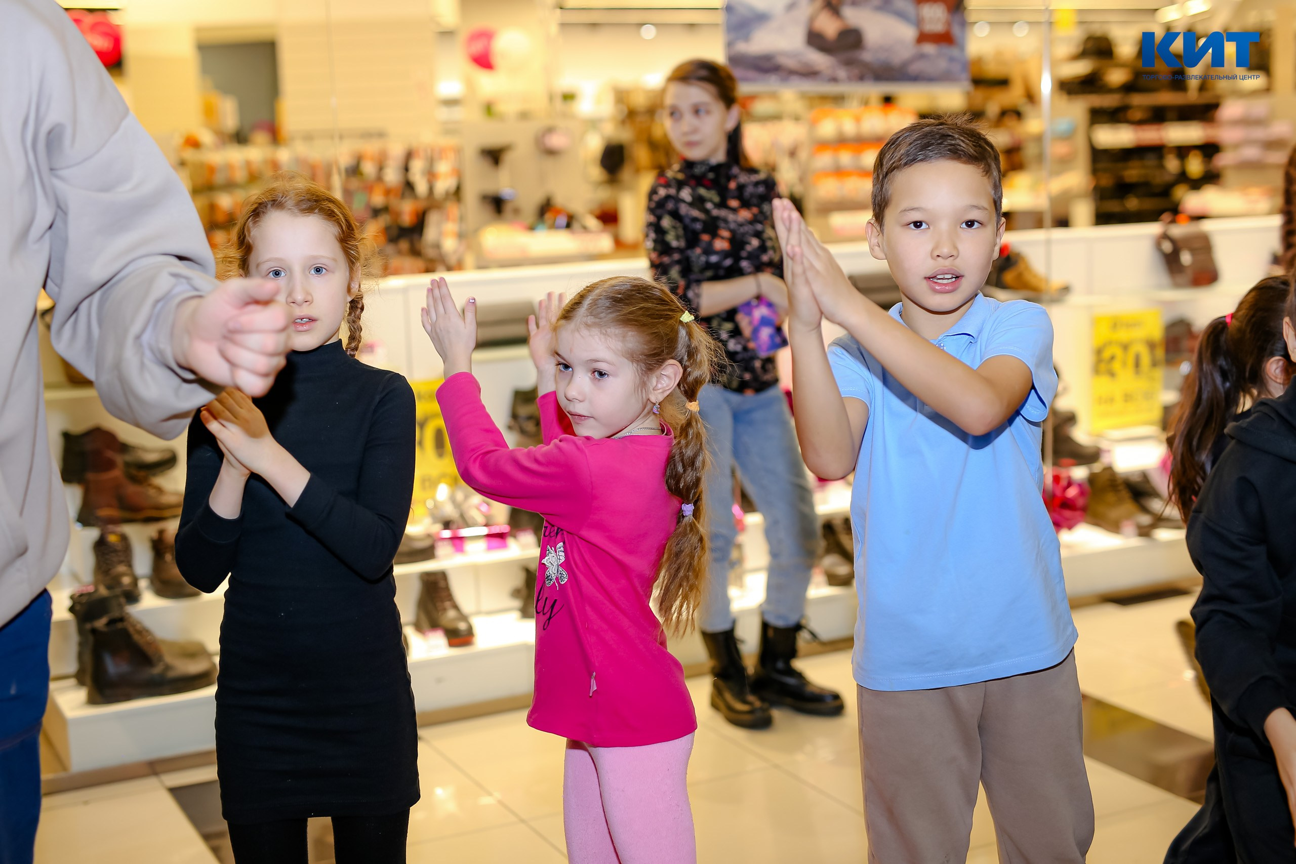 04.01 Утренник в Тц Кит. Команда специалистов в мире фотографии и видео. Детский фотограф, семейный фотограф