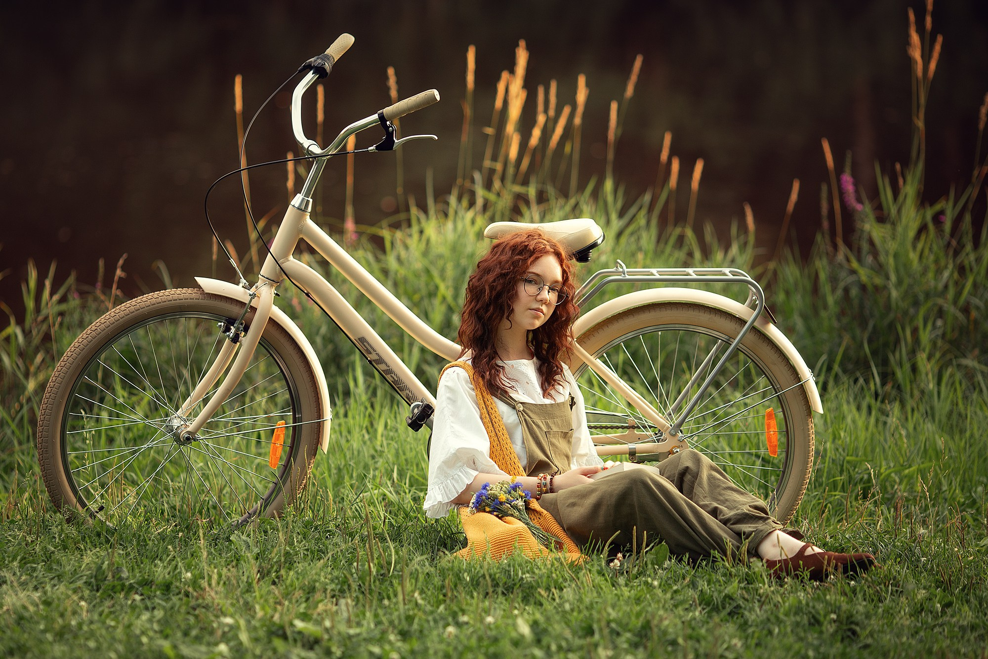 Девушка с велосипедом. Tatyana Nadezhdina Family photographer