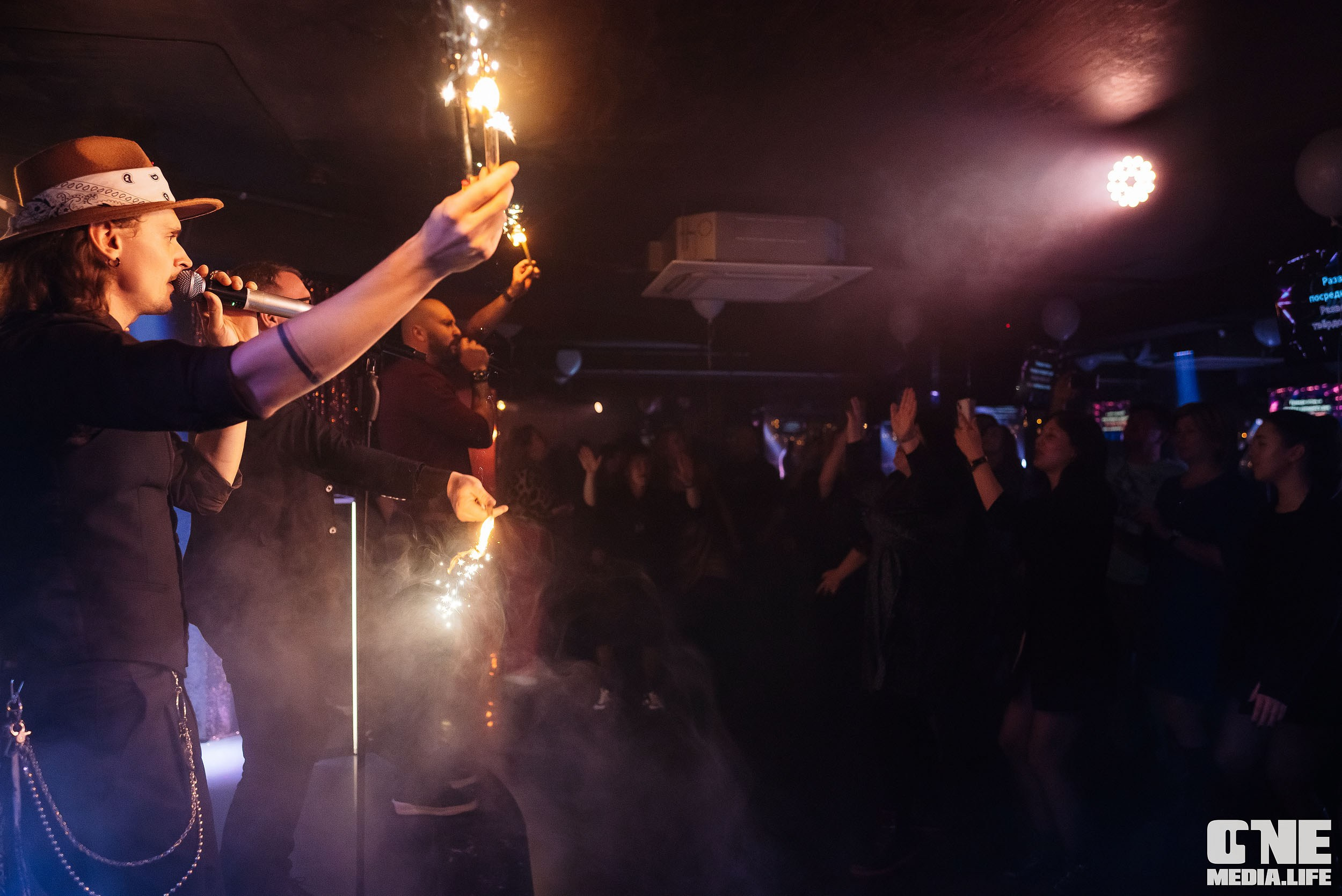 Фоторепортаж из караоке-клуба Эйфория. One Media Life: фоторепортажи, фотоотчеты с мероприятий и заведений