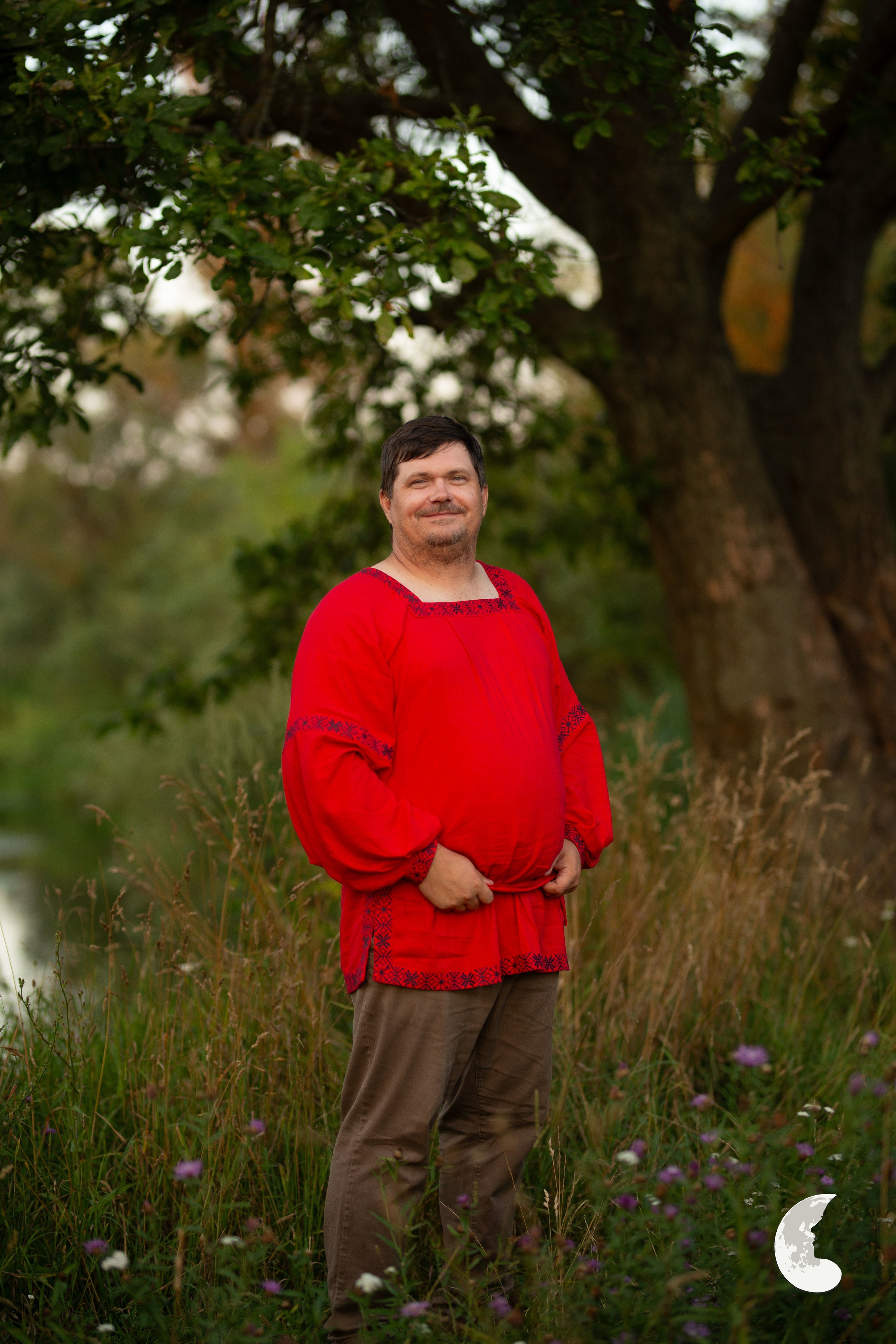 Прокат костюмов в русском стиле в Нижнем Новгороде. Русская и славянская одежда. Современна русская одежда