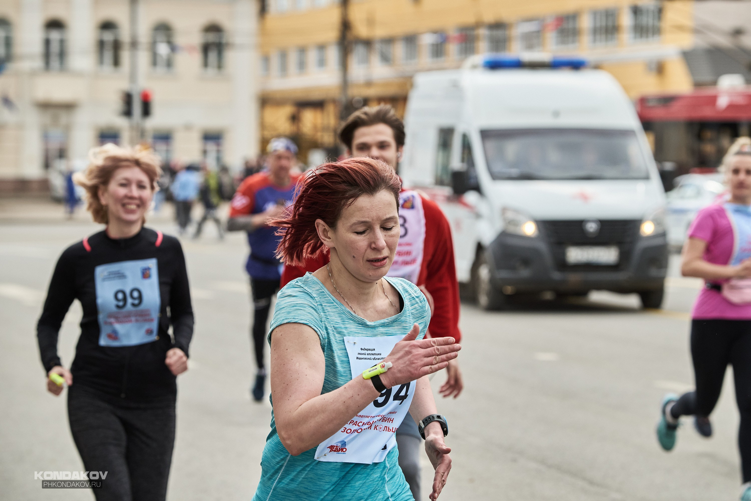 Первомайская эстафета в Иваново 2024 год. Фотограф в Иваново: Каталожная съемка одежды и постельного белья, Wildberries