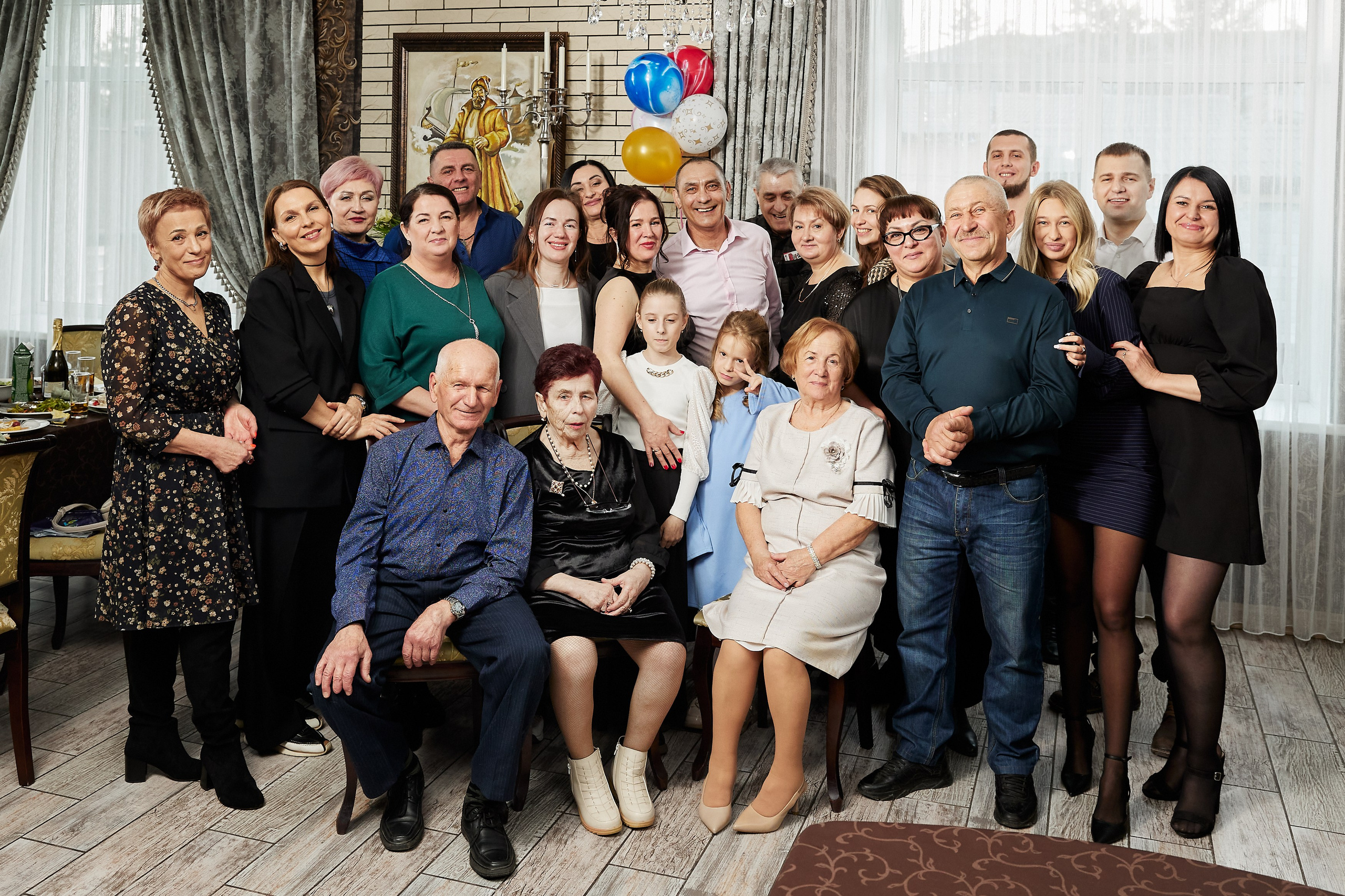 Первые фото с юбилея уже в день съёмки