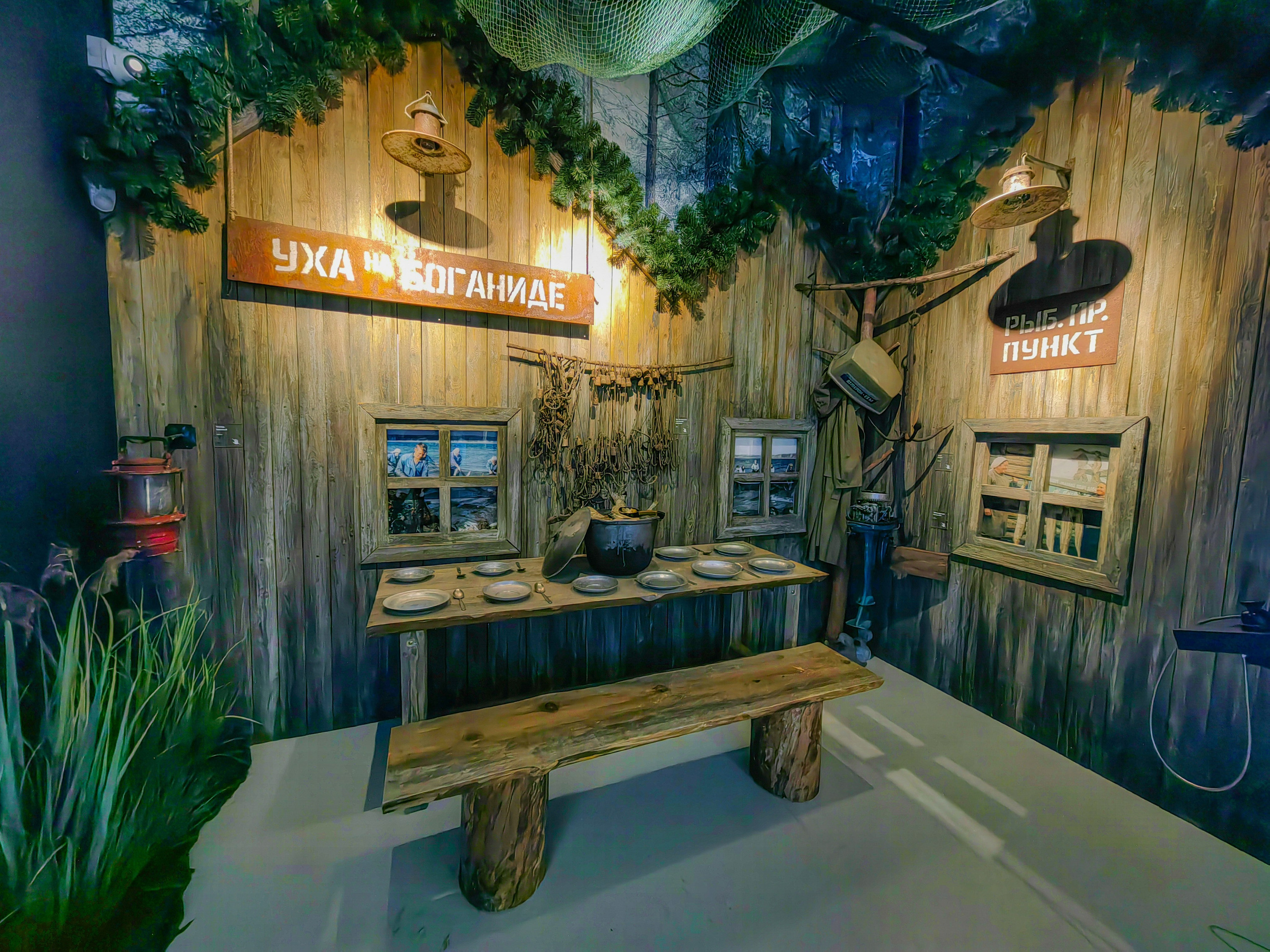 музей Астафьева Овсянка индивидуальная экскурсия фотосъемка виды на Енисей фанпарк Бобровый лог парк флоры и фауны Роев ручей Торгашинский хребет скала Такмак вантовый мост куда сходить цены расписание заказать онлайн экскурсионное обслуживание трансфер на комфортабельном автобусе индивидуальный тур Красноярск экскурсии фото интересные места что посмотреть куда сходить что посетить достопримечательности Красноярска фототур фотосессия аренда кабриолета аренда микроавтобуса трансфер цена заказать экскурсию программа маршрут смотровые площадки видовые красивые места Национальный парк заповедник Столбы Дивногорск Красноярская ГЭС путешествие туристический маршрут место силы Часовня Параскевы Пятницы Коммунальный мост остров Татышев Бобровый лог Николаевская сопка набережная Енисея село Овсянка музей Астафьева Караульная гора Виноградовский мост гид экскурсовод