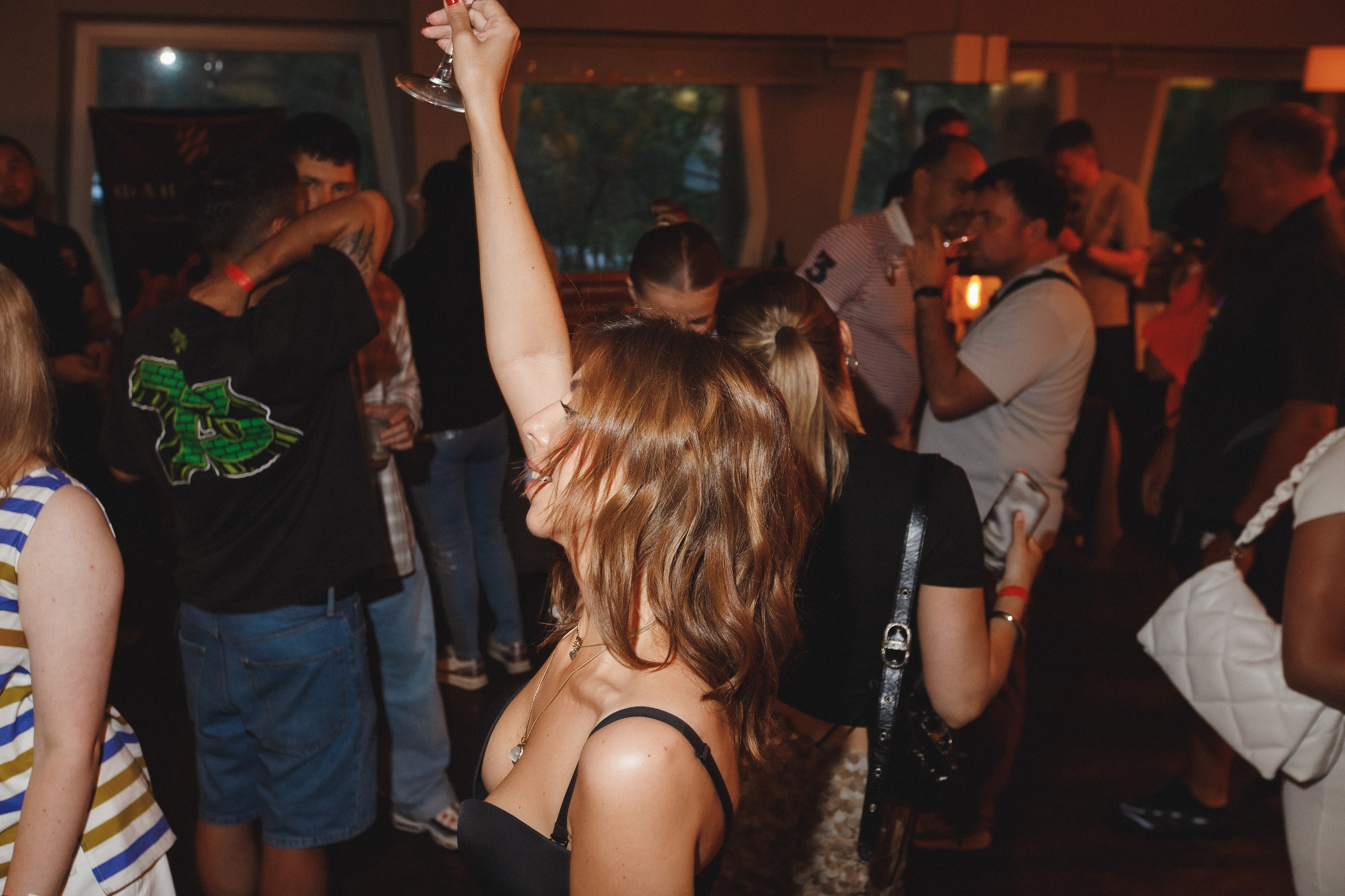 ФЕСТИВАЛЬ РОССИЙСКОГО ВИНА. СВОИ. ФОТООТЧЕТЫ-СОБЫТИЯ-МЕСТА