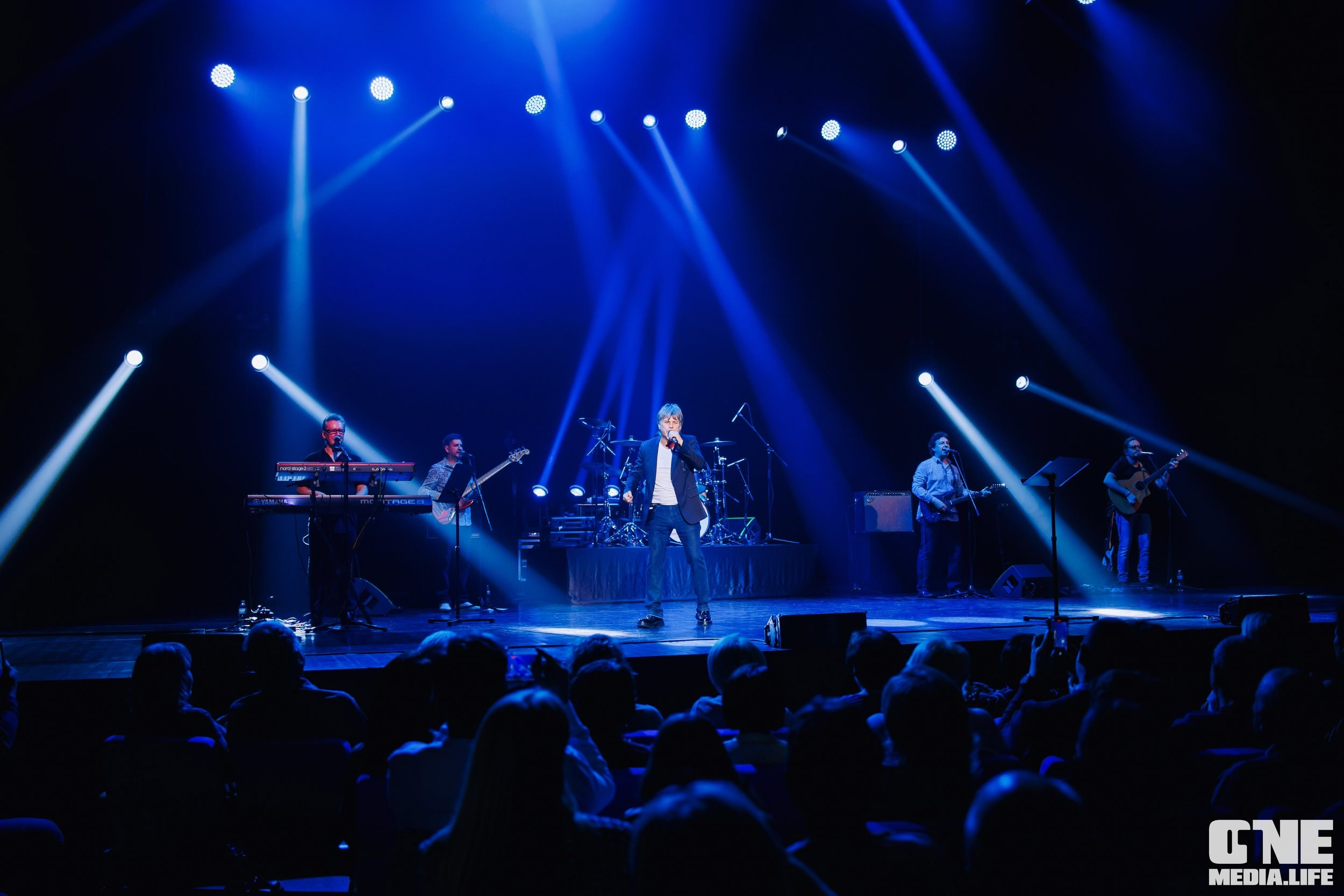 Фоторепортаж из театра эстрады Янтарь-холл. One Media Life: фоторепортажи, фотоотчеты с мероприятий и заведений