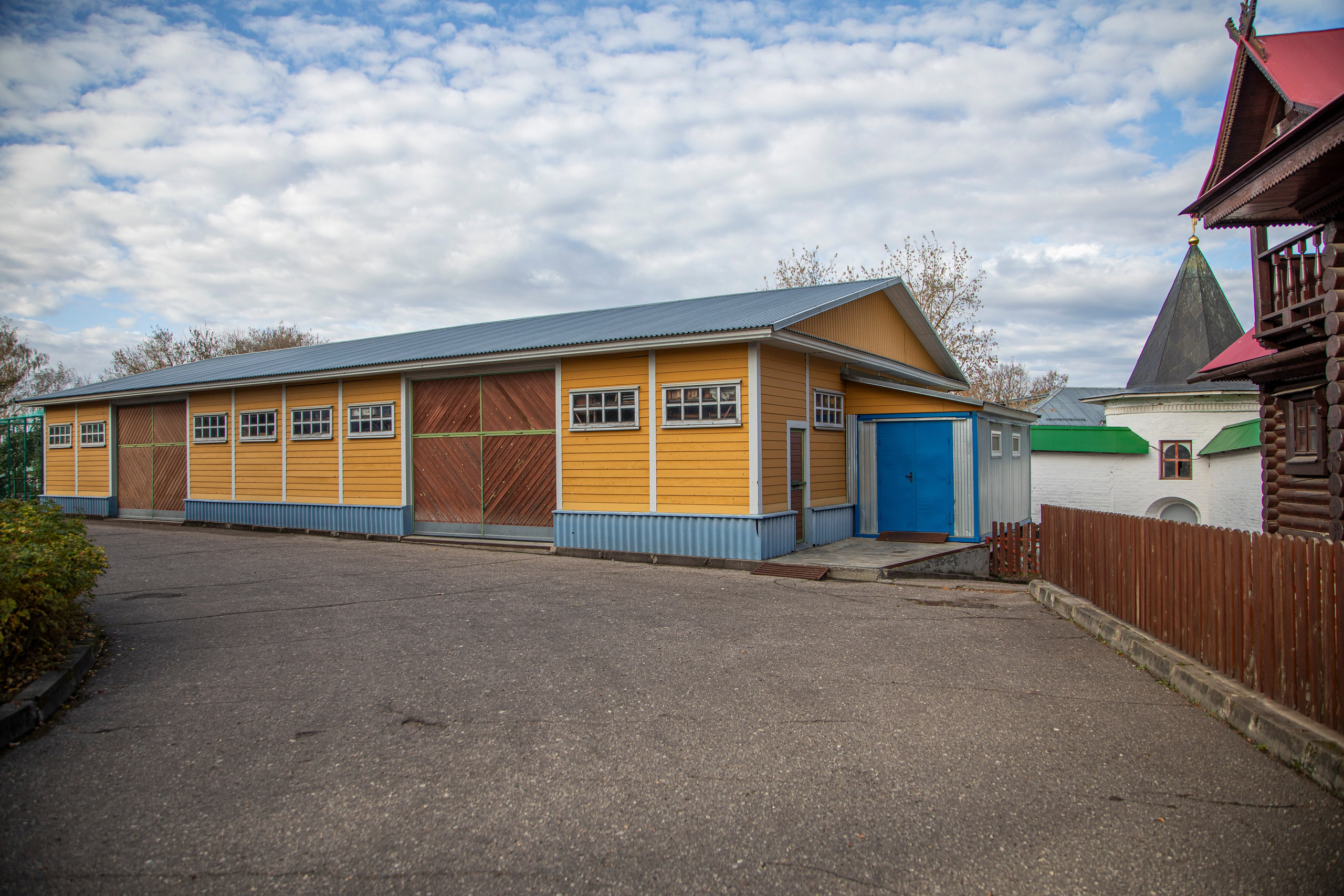 Воскресенье в г. Дмитров. Фотограф Сергей Ловкий