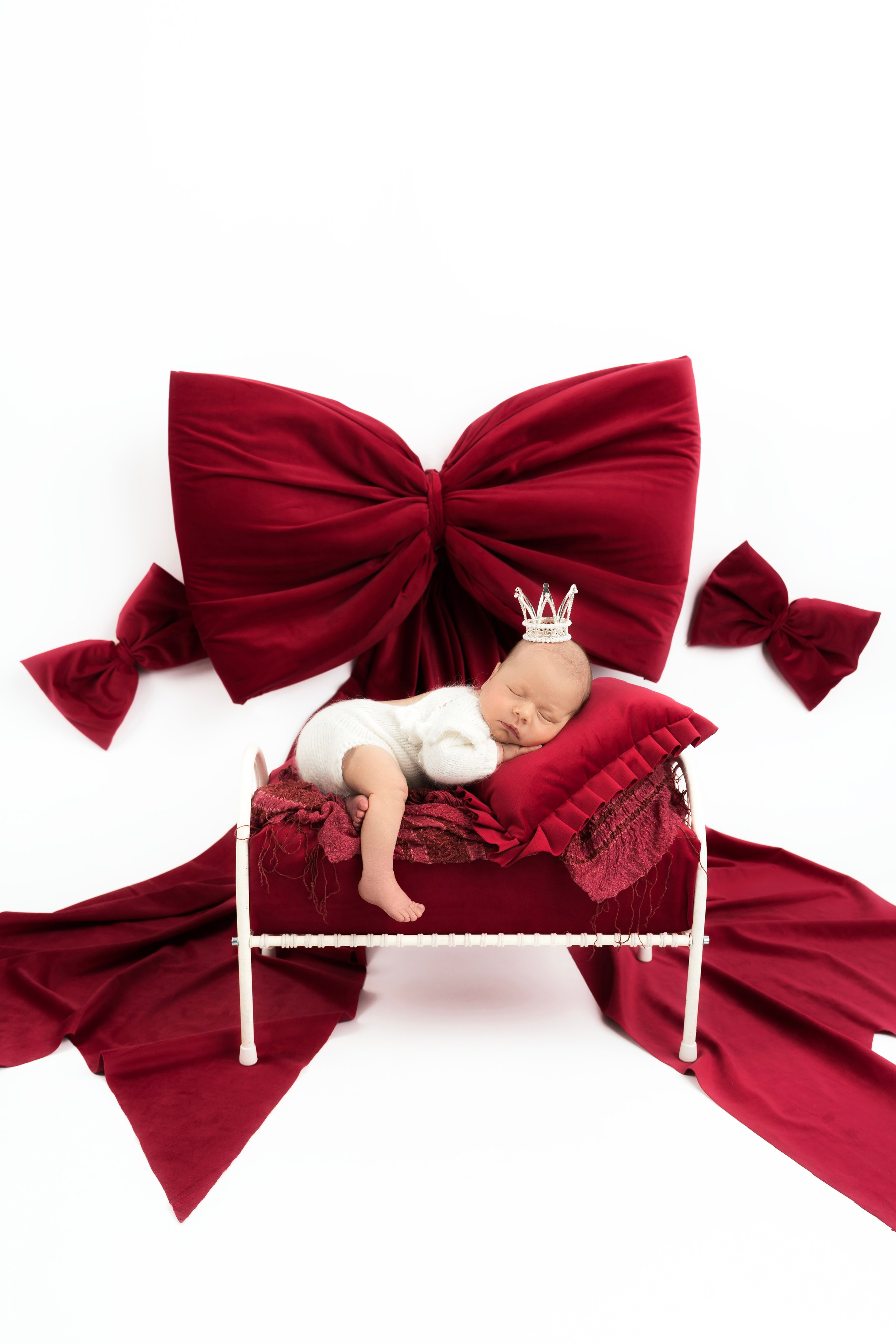 Фотосессия новорожденного (newborn). Фотограф новорожденных, детей до года и беременных в Симферополе