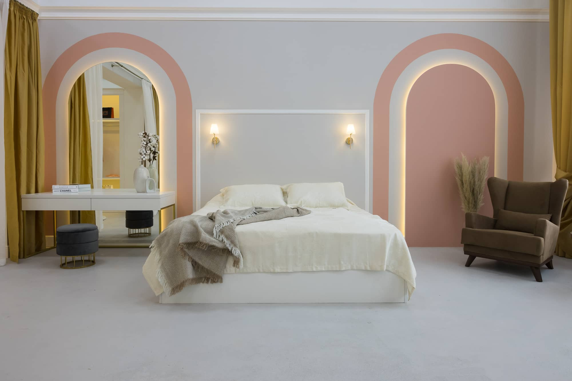 Фотостудия Photohub — всё для комфортной и красивой съёмки. Фотограф в Минске Людмила Дутко