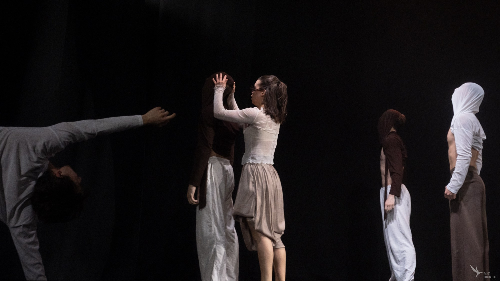 Пластический спектакль команды СЕВЕР «Голос ветра. Молчание мрамора». Репортажный фотограф в Казани Павел Серпокрылов