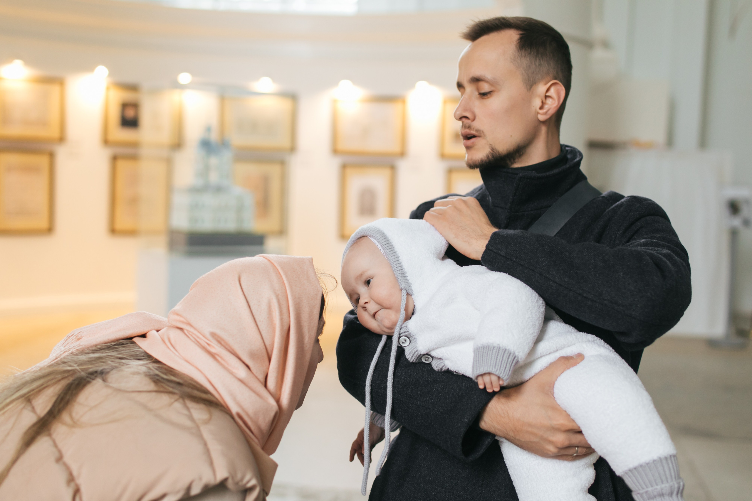 где провести Крещение ребенка в Смольном соборе СПб, лучший храм для Крещение ребенка в Смольном соборе СПб, где креститься питер, лучший собор, церковь для крещения, сколько стоит крещение спб, фотограф на крещение, намоленный храм