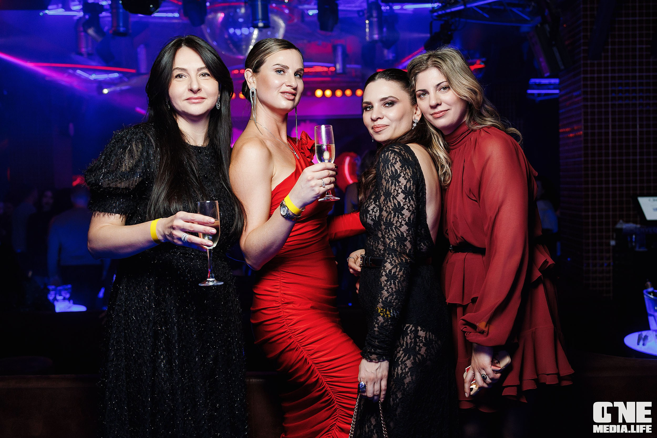 Фоторепортаж из РК Планета. One Media Life: фоторепортажи, фотоотчеты с мероприятий и заведений