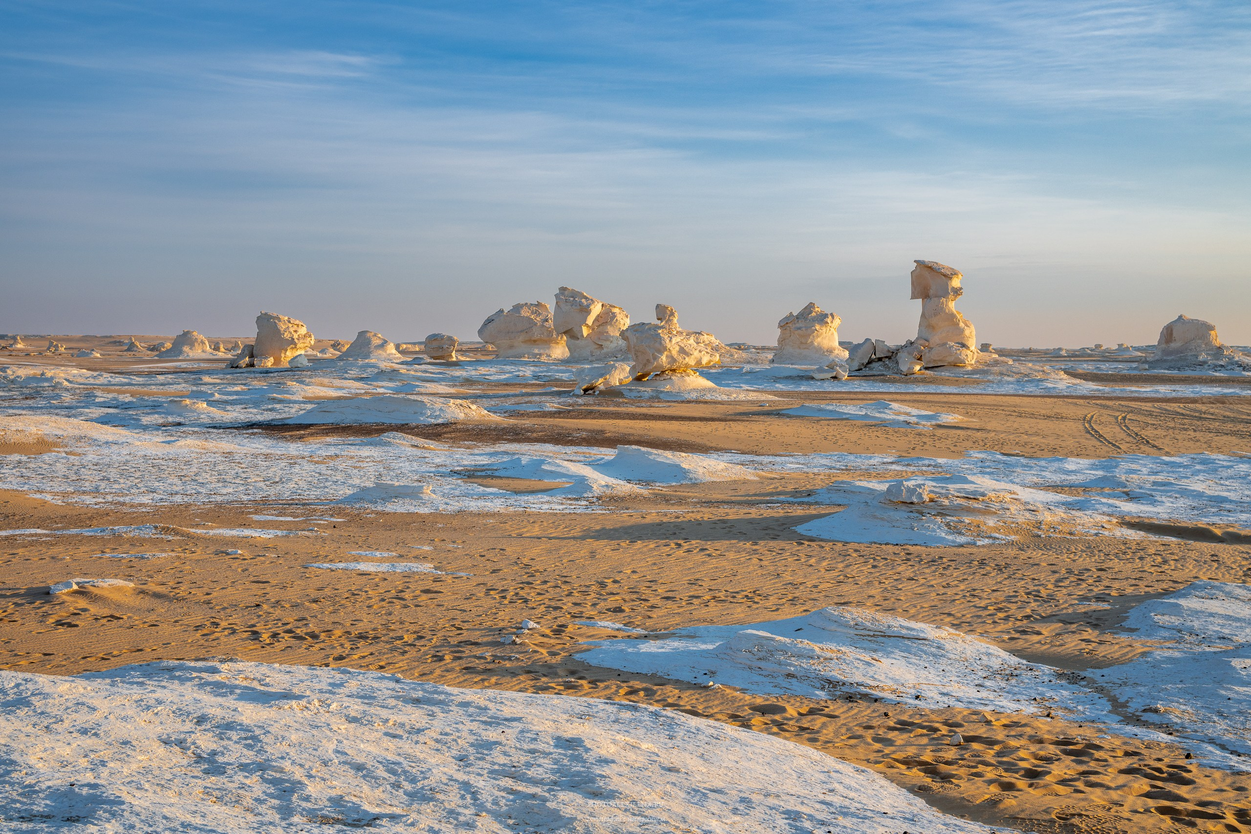 Пустыня чёрная, пустыня белая. Авторские стильные фотокартины
