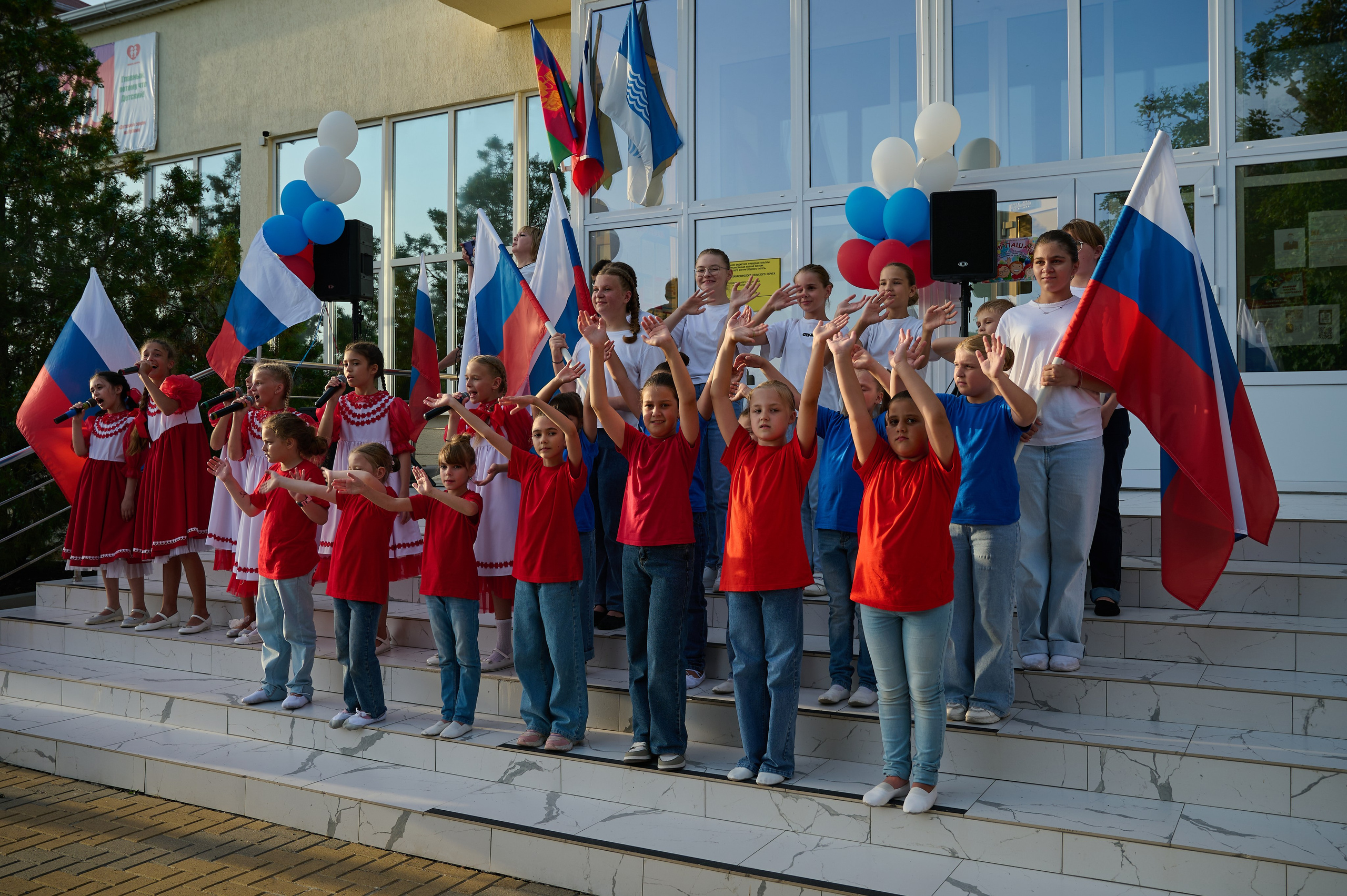 День России. Жизнь курорта Кабардинка в фотографиях