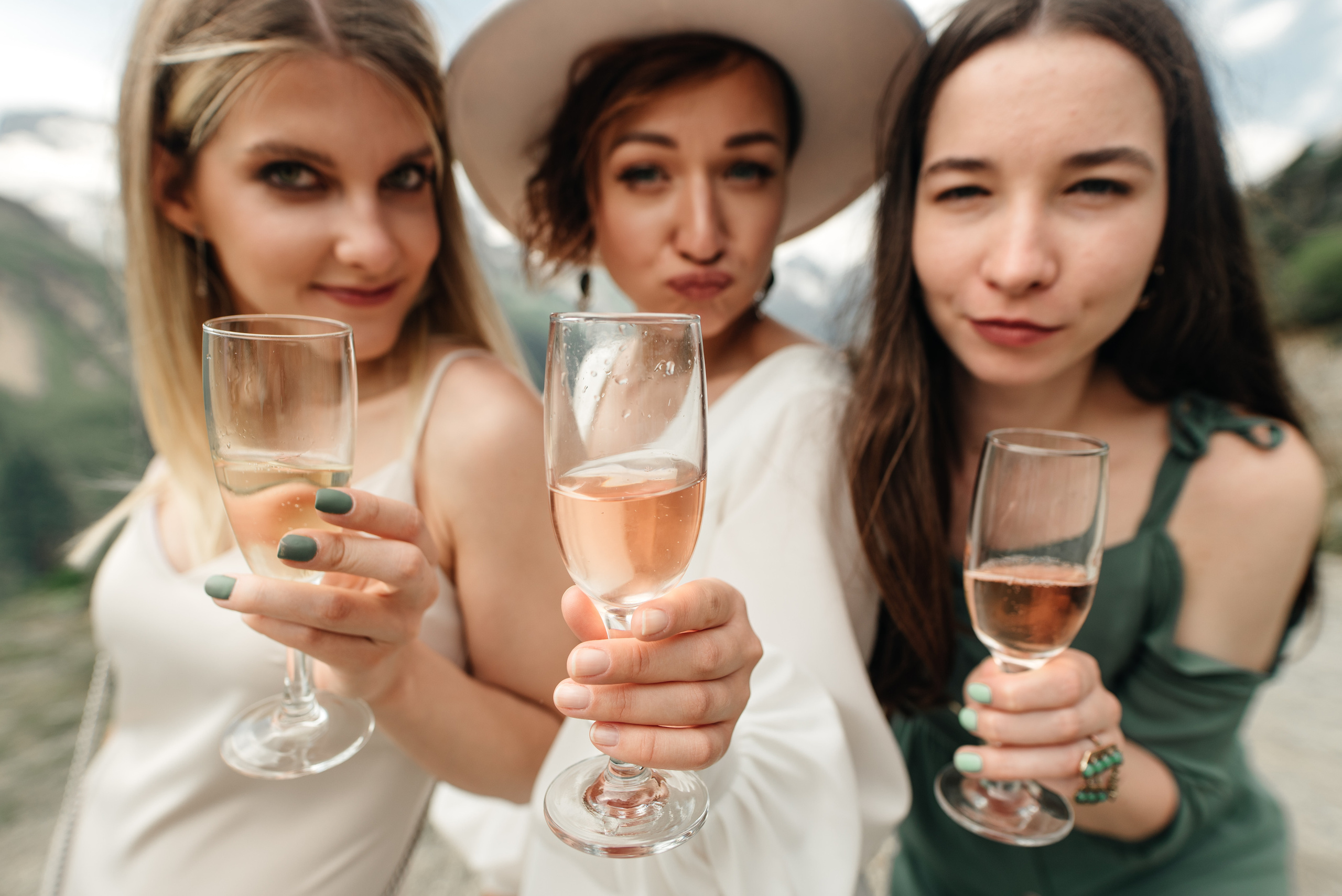 Свадебный и travel фотограф в Волгограде, Сочи, Домбае, Европе