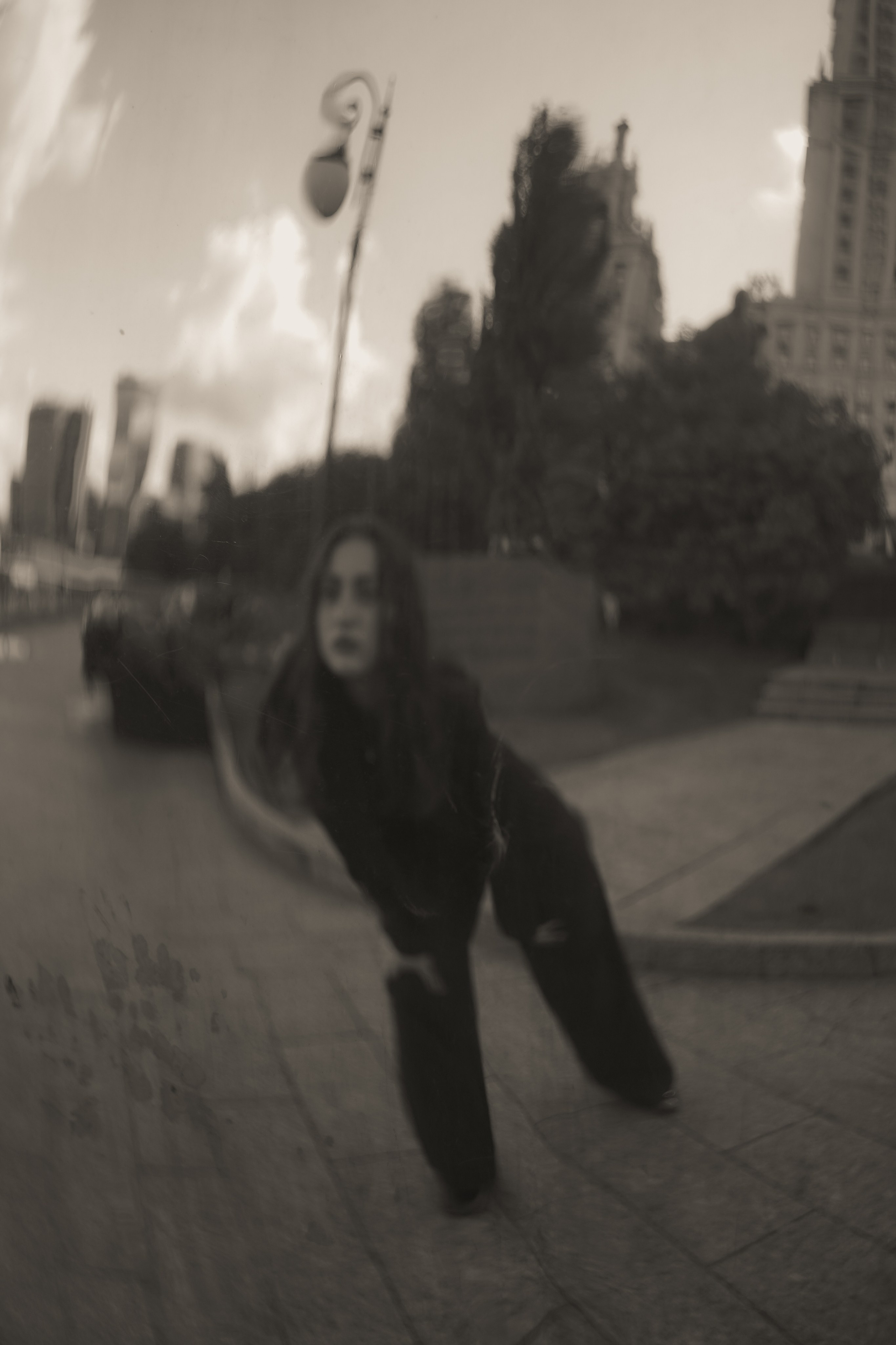 Ретро фотосессия на фоне сталинских высоток