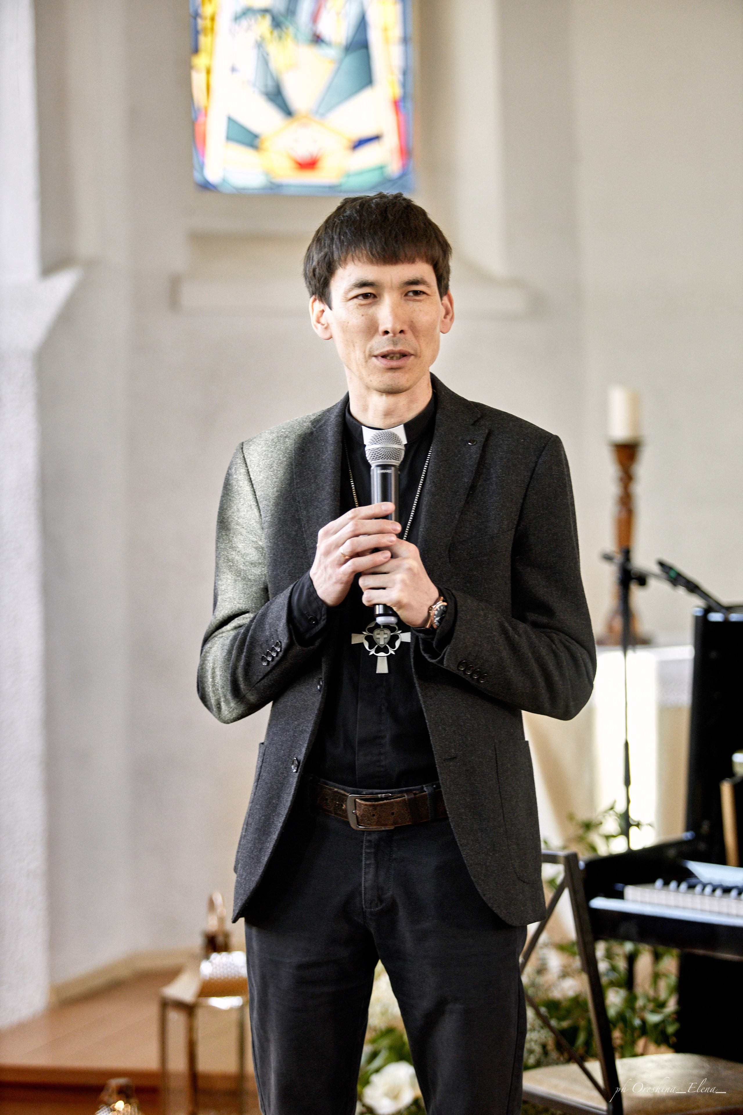 Концерт Дениса Стельмаха. Ульяновск, Евангелическо-Лютеранская церковь Св.Марии. Свадебный и семейный фотограф в Ульяновске Орешина Елена