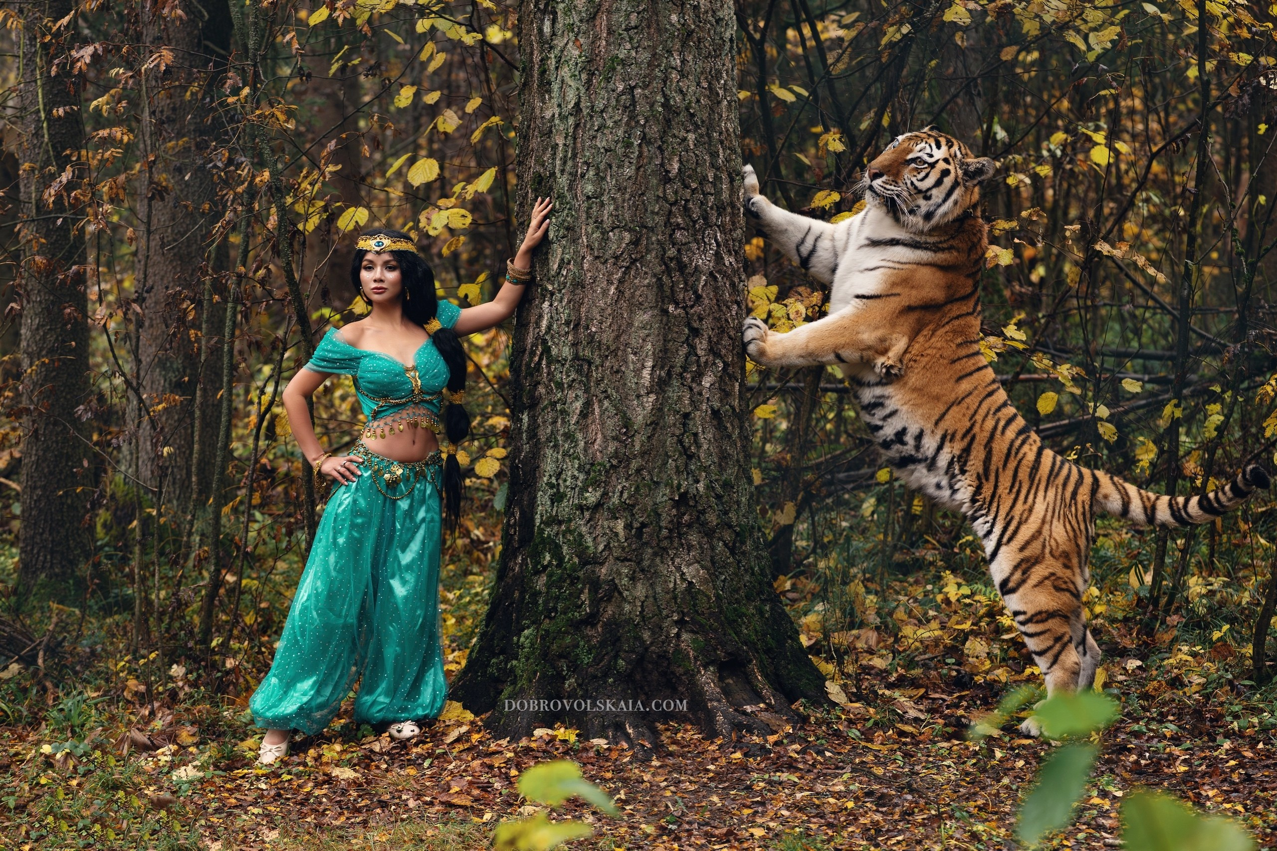 Принцесса Жасмин. Русские народные костюмы в Москве