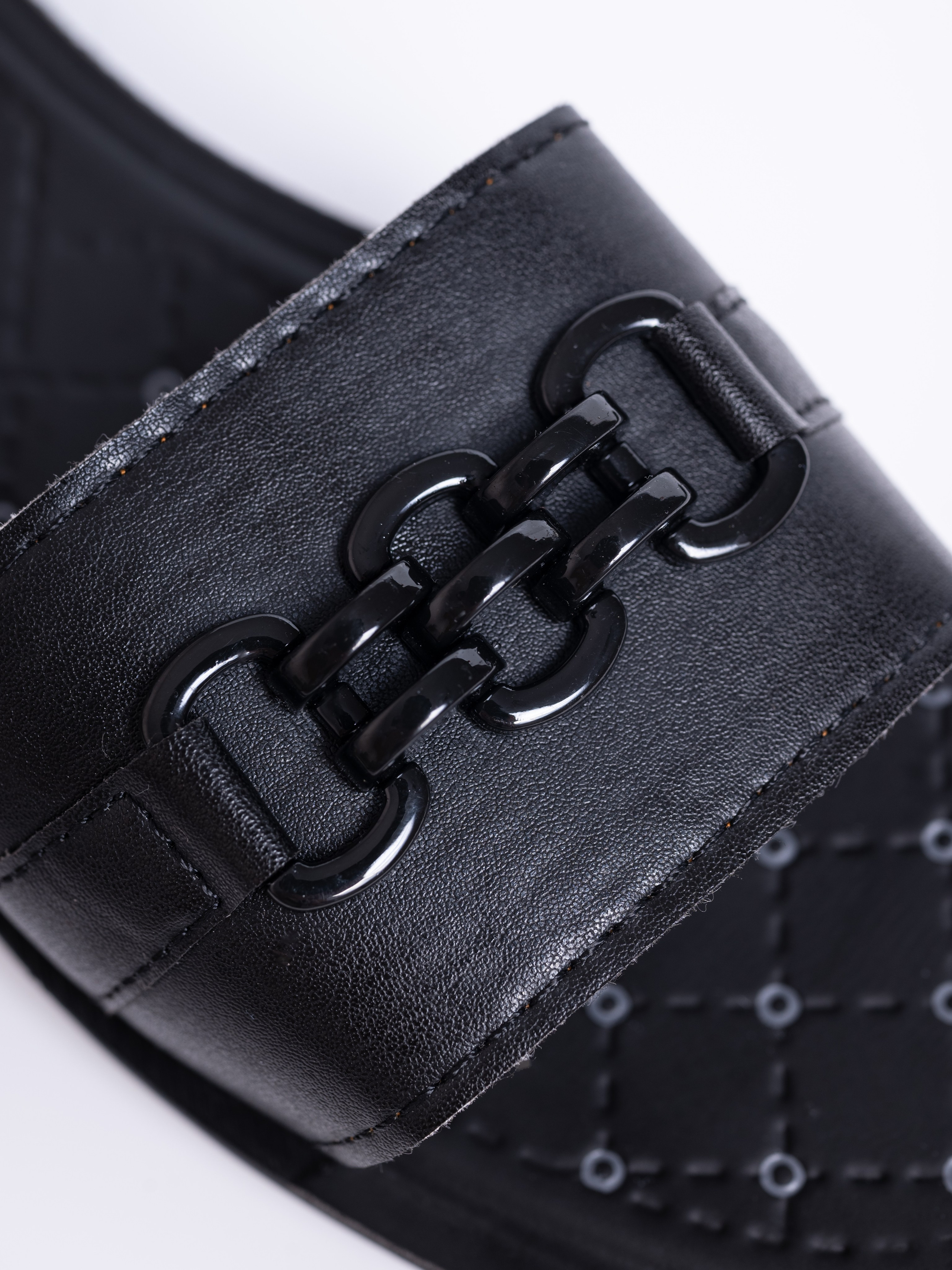 Тапочки. Предметный фотограф, фото для маркетплейсов Пятигорск, КМВ