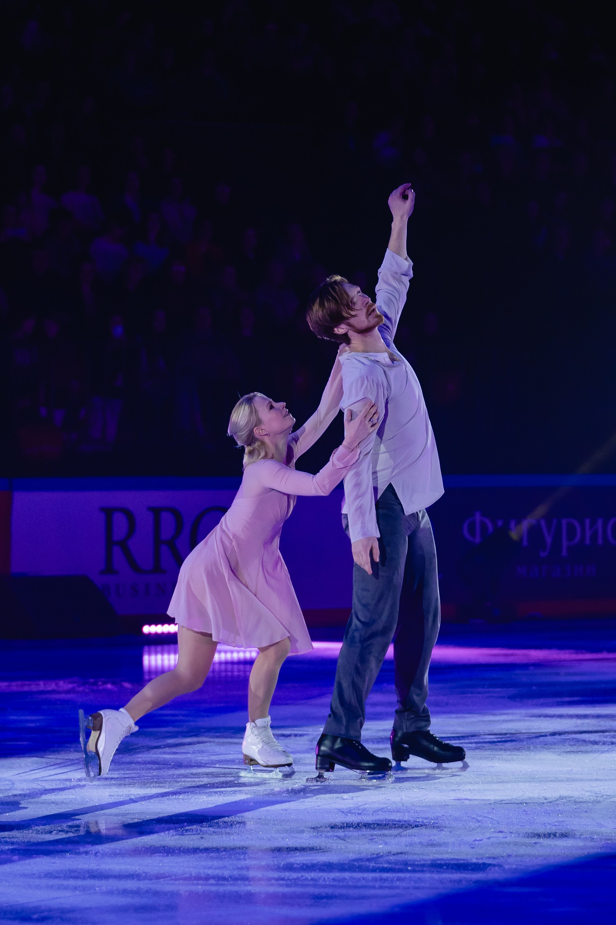 Шоу «Чемпионы на льду» в Новосибирске. Воробьева Ксения — Спортивный и танцевальный фотограф Новосибирск