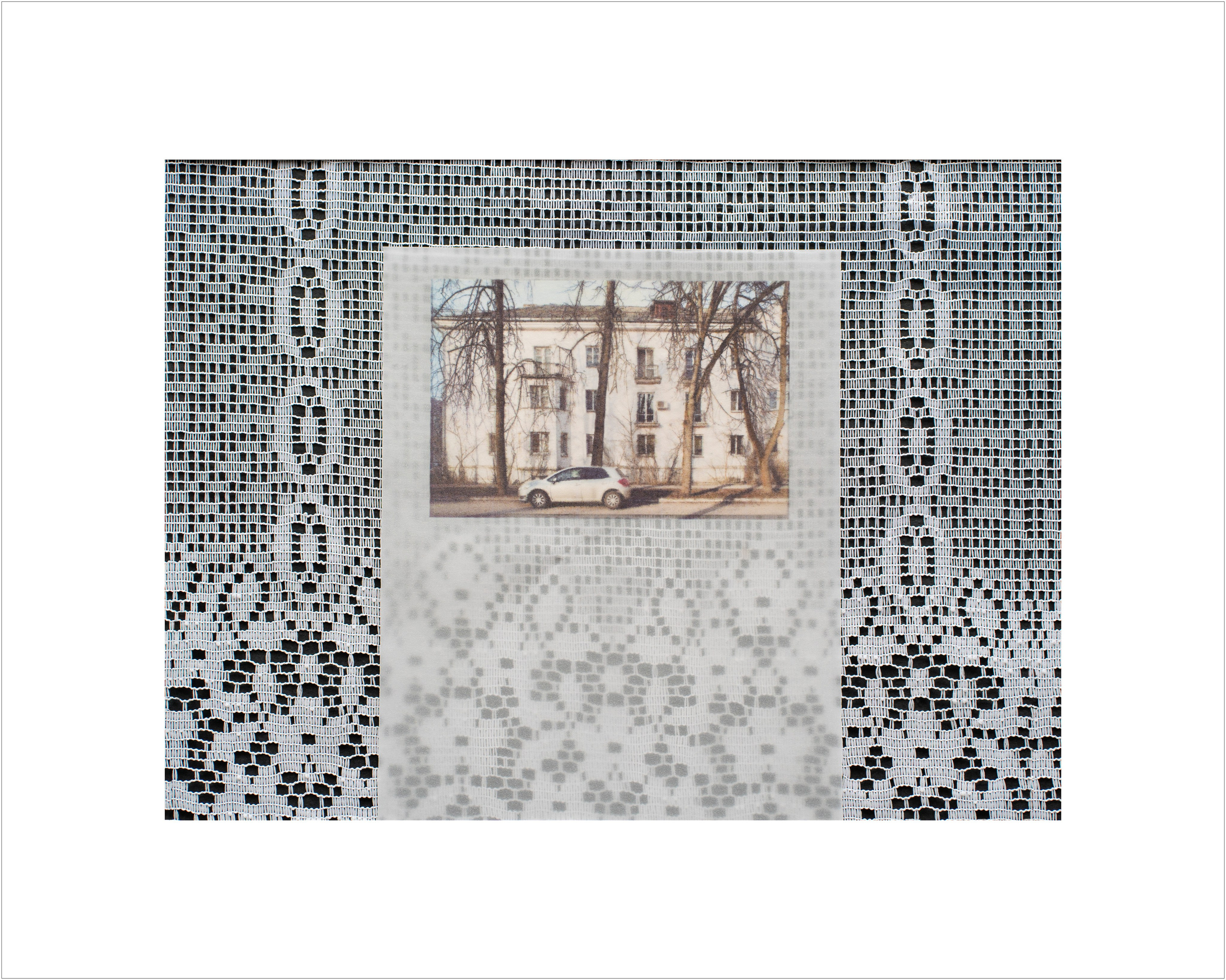 Проект о старых домах. Занавешенное окно. Tatiana Mishchenko