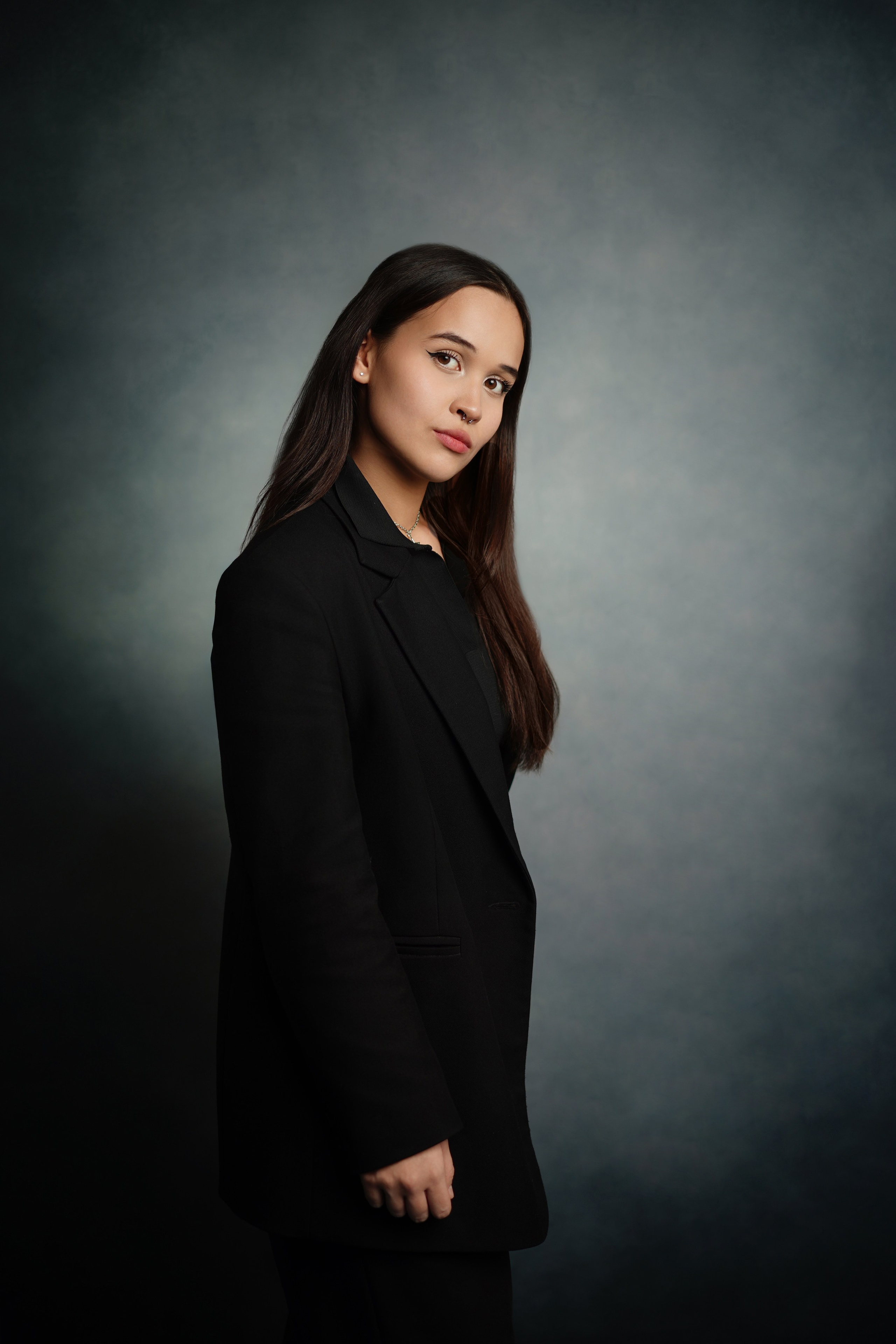 Стиль портрета в школе. GOTRA — выпускные альбомы в Тюмени