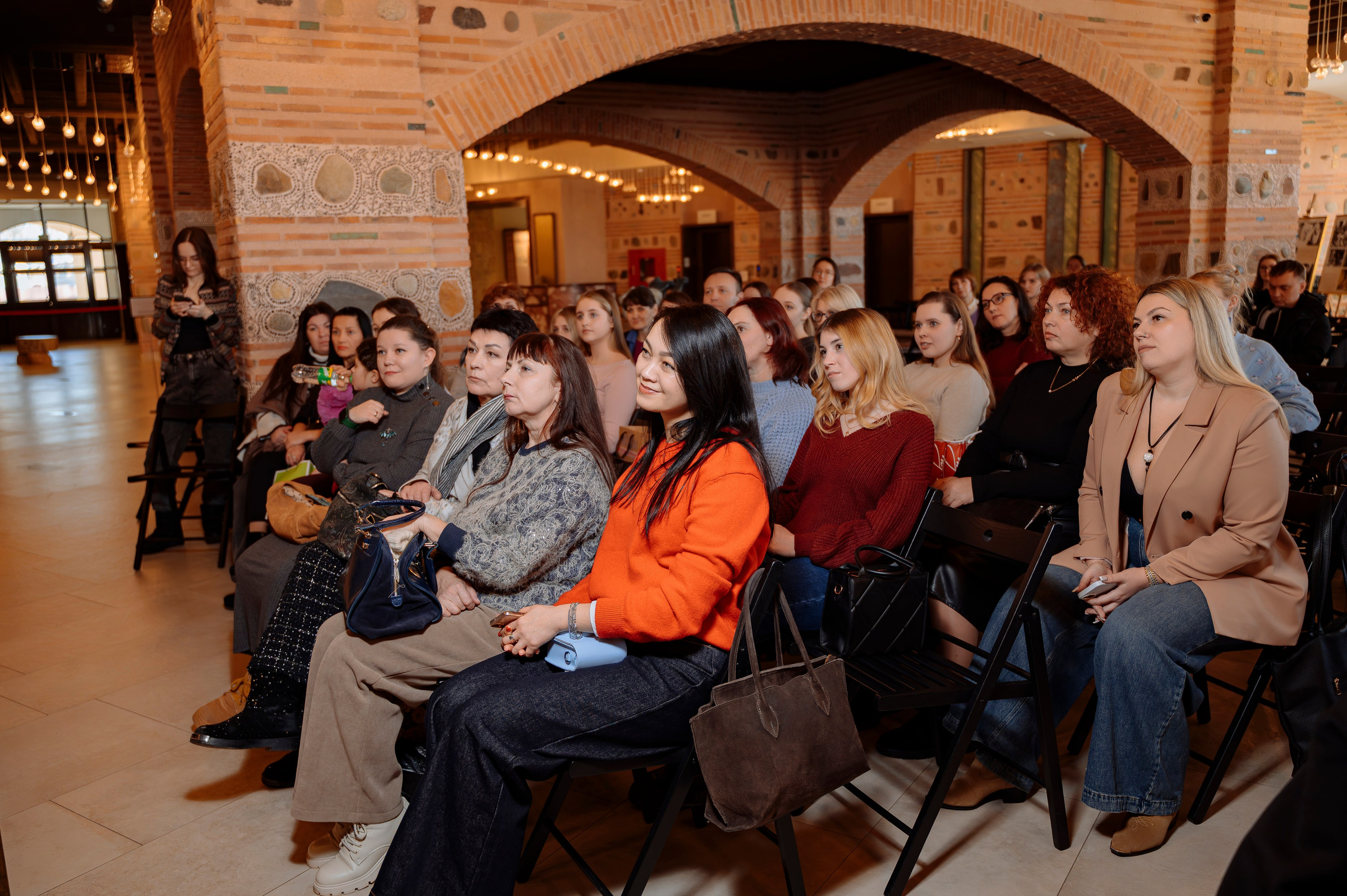 ФАН встреча участников проекта FACTOR.BY: Ибрагима Карасова и Шамхала Хачатуряна. Фотограф Беларусь — Ольга Шаповалова (Жардецкая)