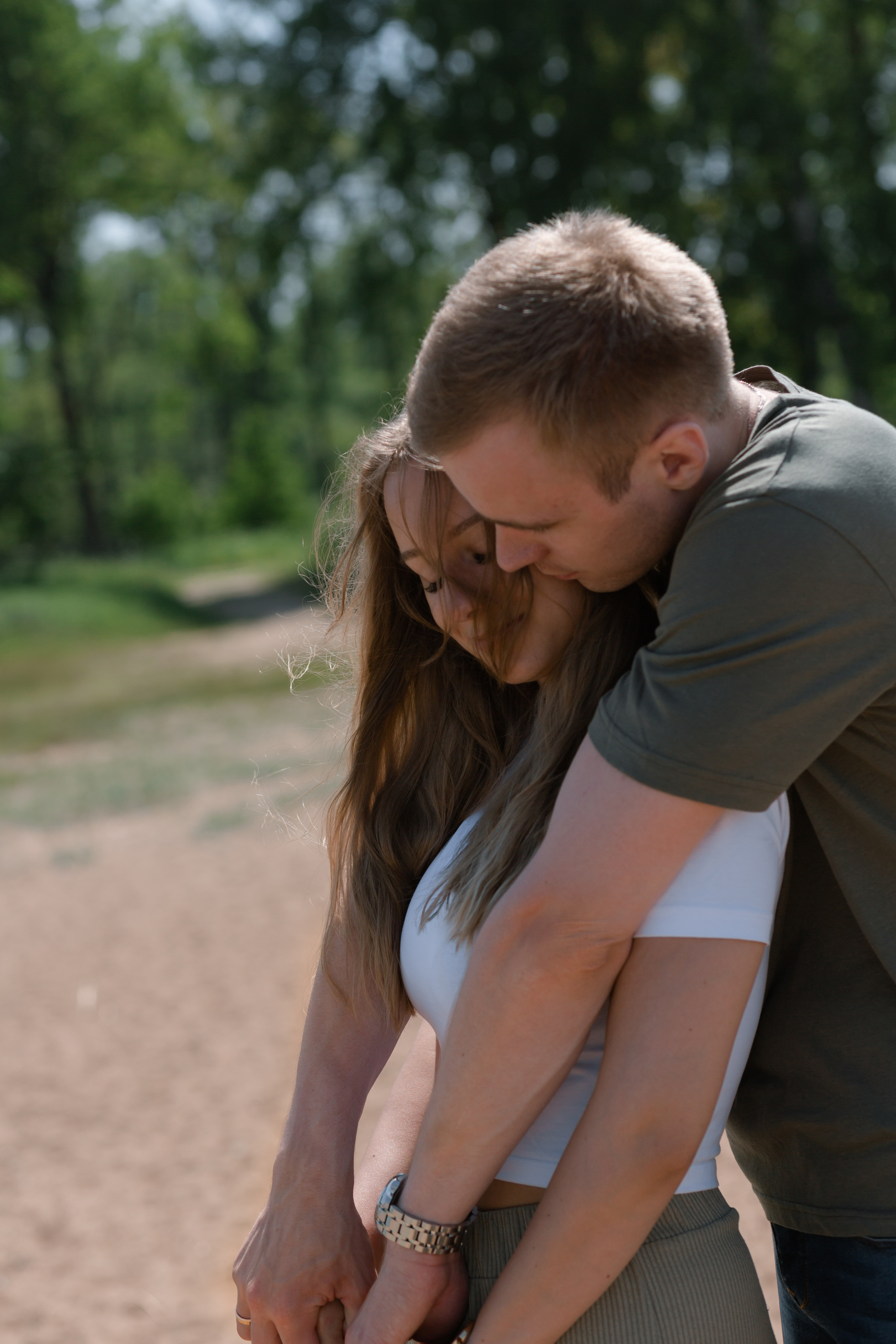 Елена и Павел и их жаркое начало лета. Свадебный фотограф в Санкт — Петербурге и Ленинградской о