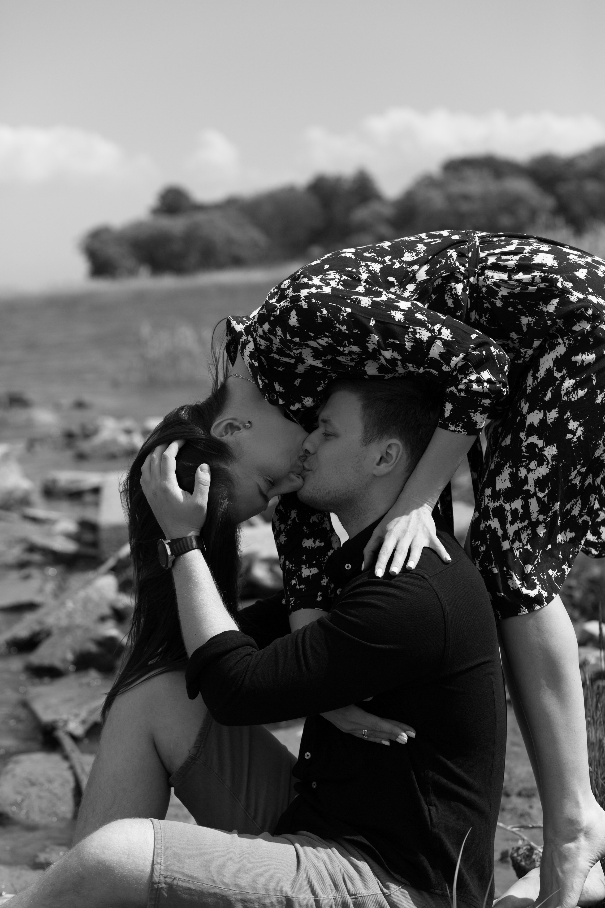 Целовательная фотосессия Полины и Тимофея. Свадебный фотограф в Санкт — Петербурге и Ленинградской о