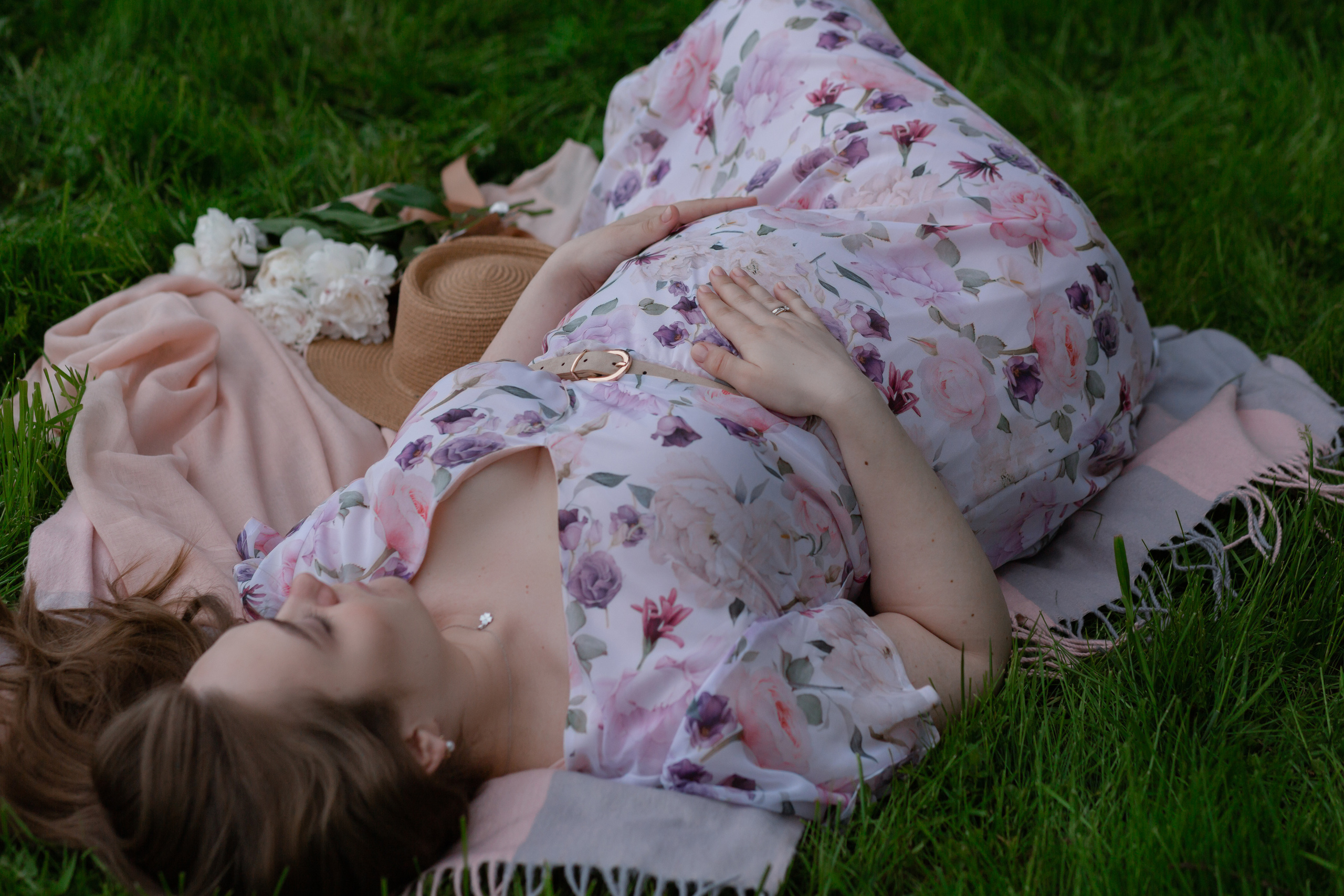 Фотосессия Даши в ЦПКиО. Pregnant. Свадебный фотограф в Санкт — Петербурге и Ленинградской о