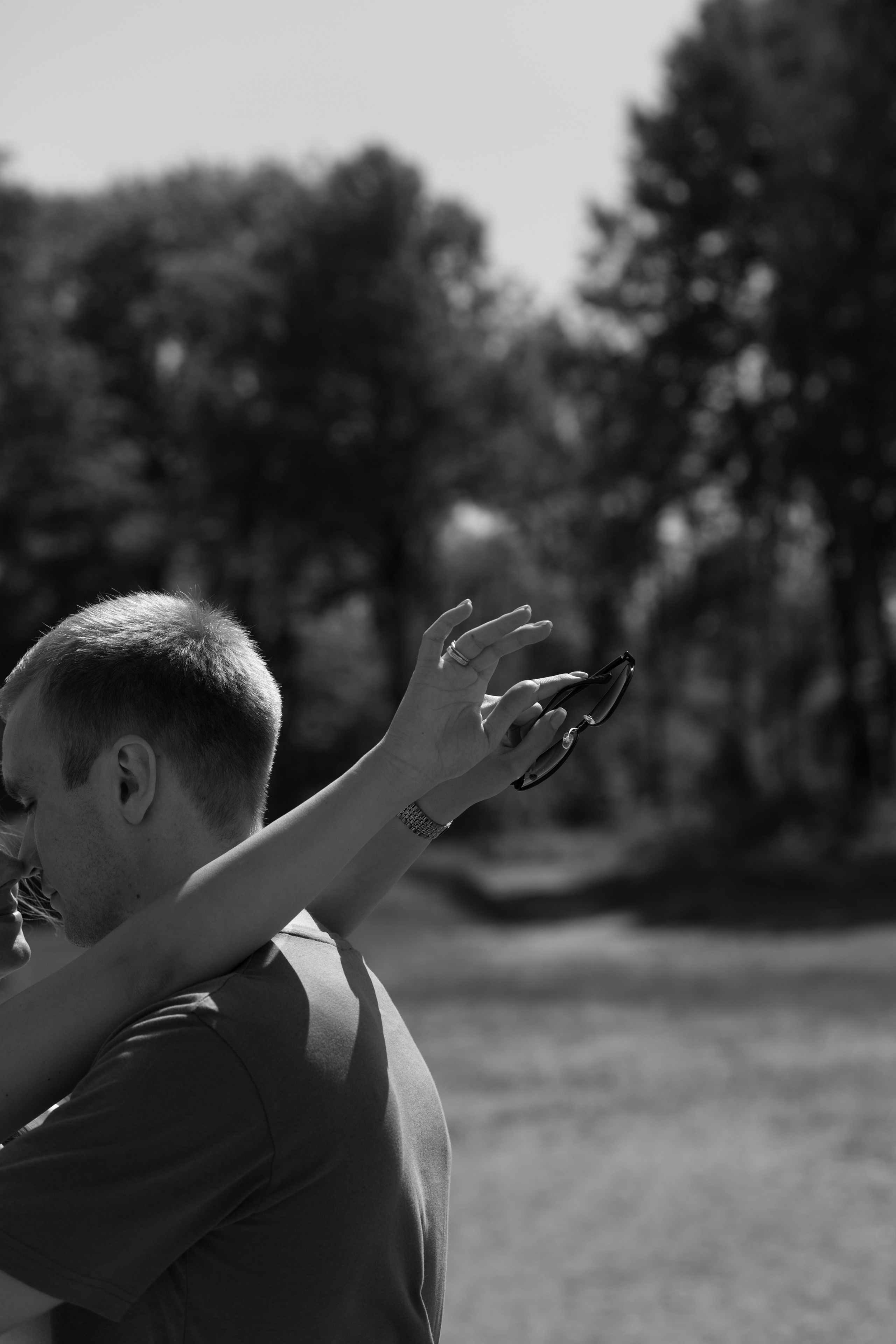 Елена и Павел и их жаркое начало лета. Свадебный фотограф в Санкт — Петербурге и Ленинградской о