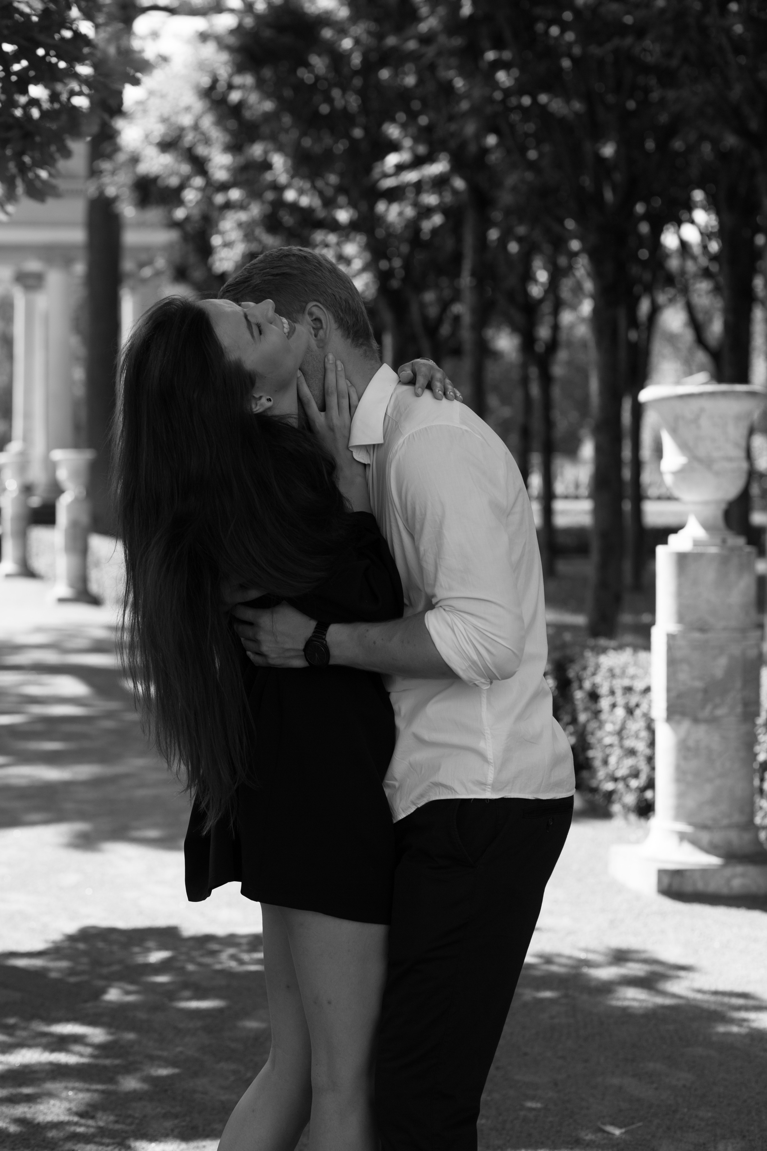 Кинолента поцелуев. Александр и Александра. Свадебный фотограф в Санкт — Петербурге и Ленинградской о