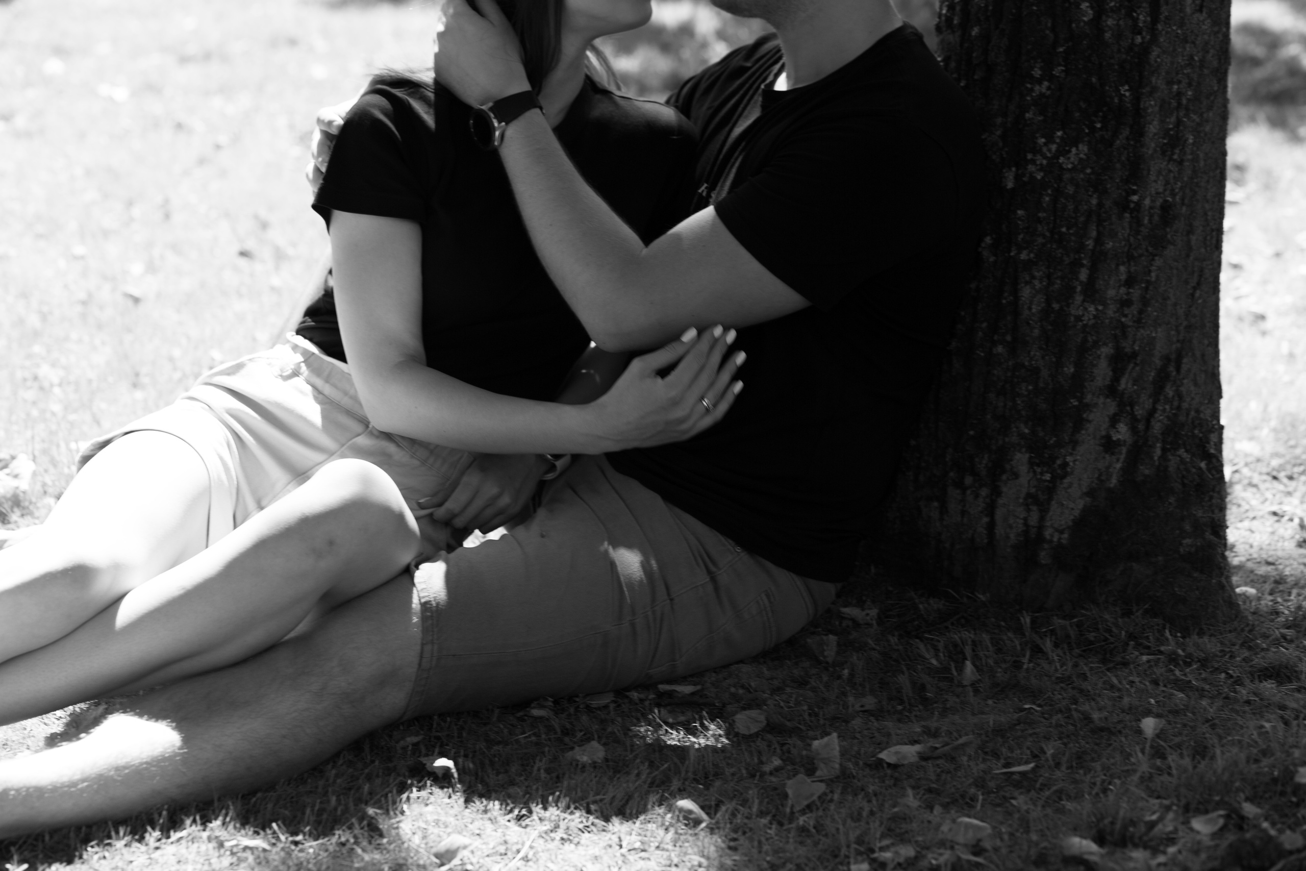 Целовательная фотосессия Полины и Тимофея. Свадебный фотограф в Санкт — Петербурге и Ленинградской о