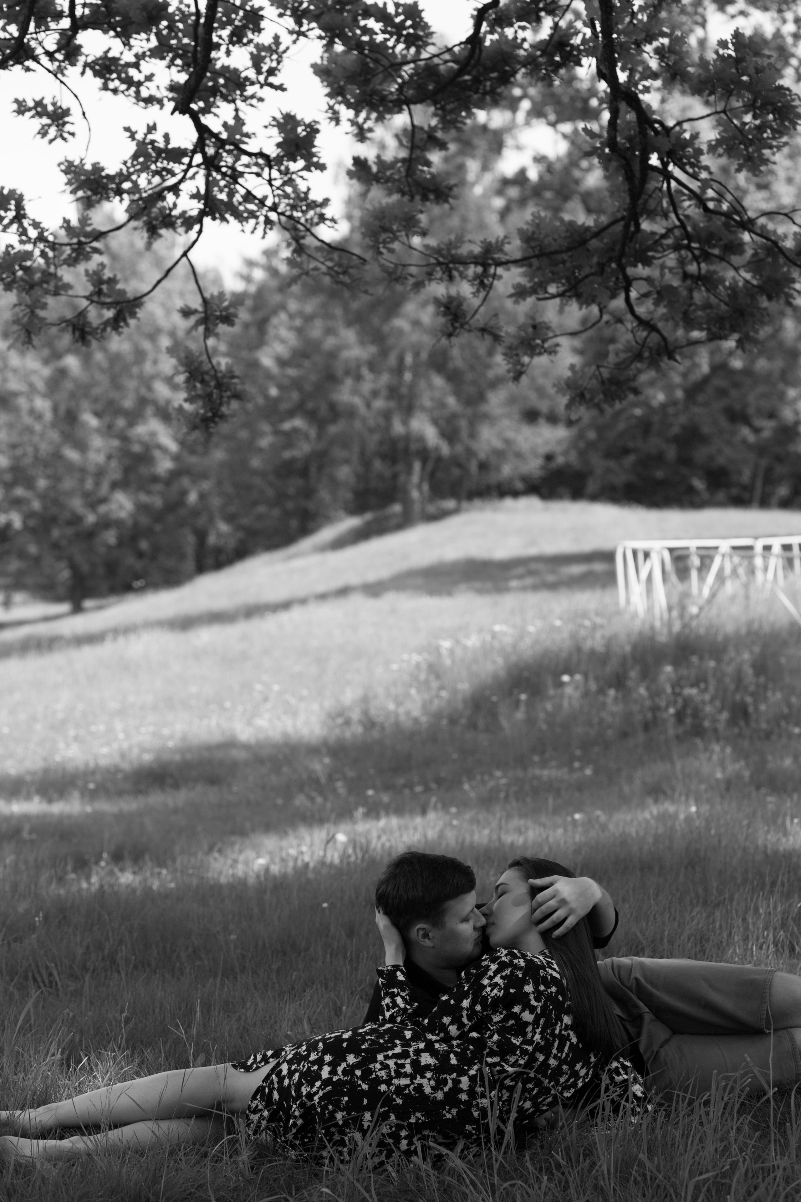 Целовательная фотосессия Полины и Тимофея. Свадебный фотограф в Санкт — Петербурге и Ленинградской о