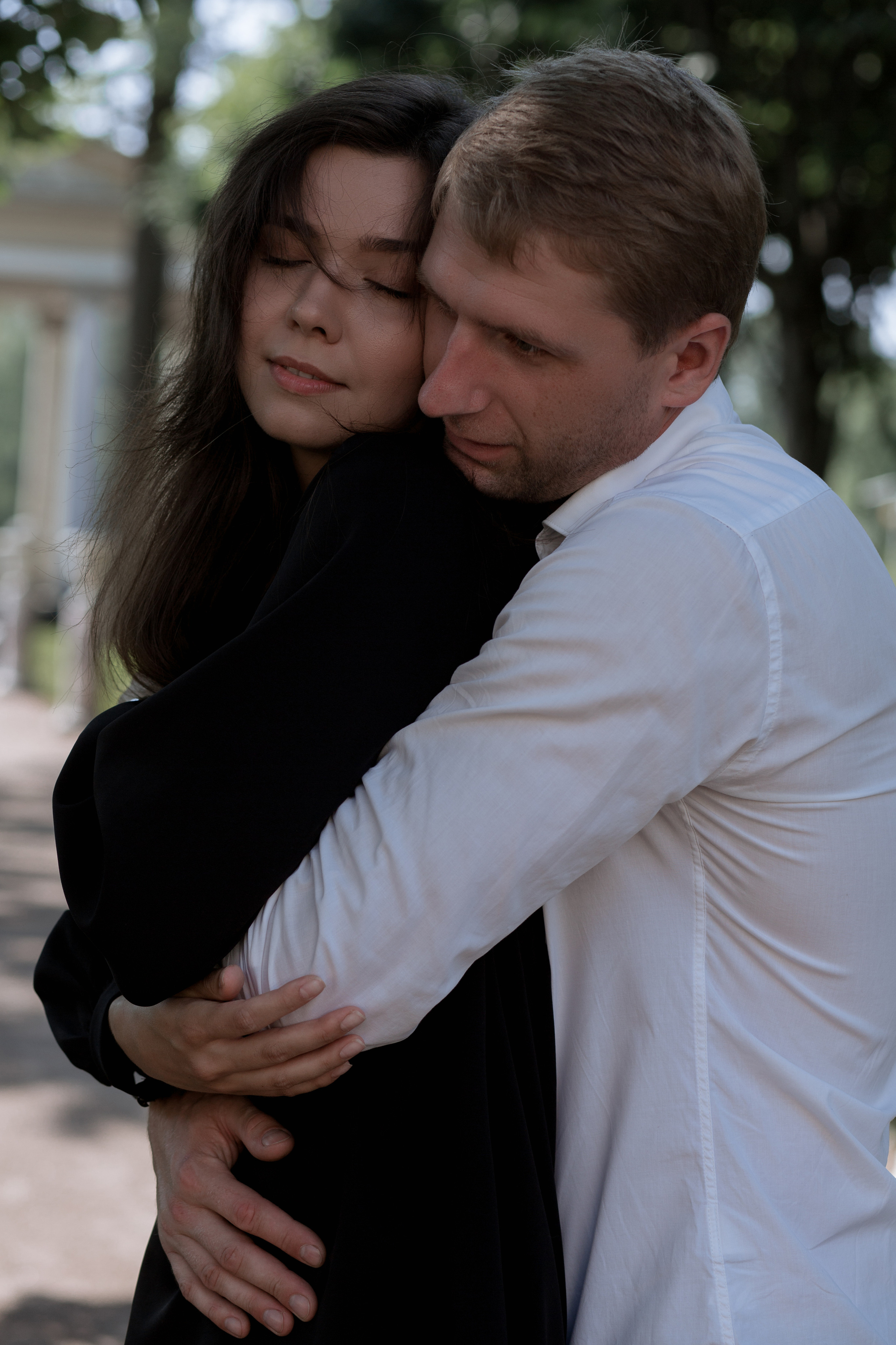 Кинолента поцелуев. Александр и Александра. Свадебный фотограф в Санкт — Петербурге и Ленинградской о