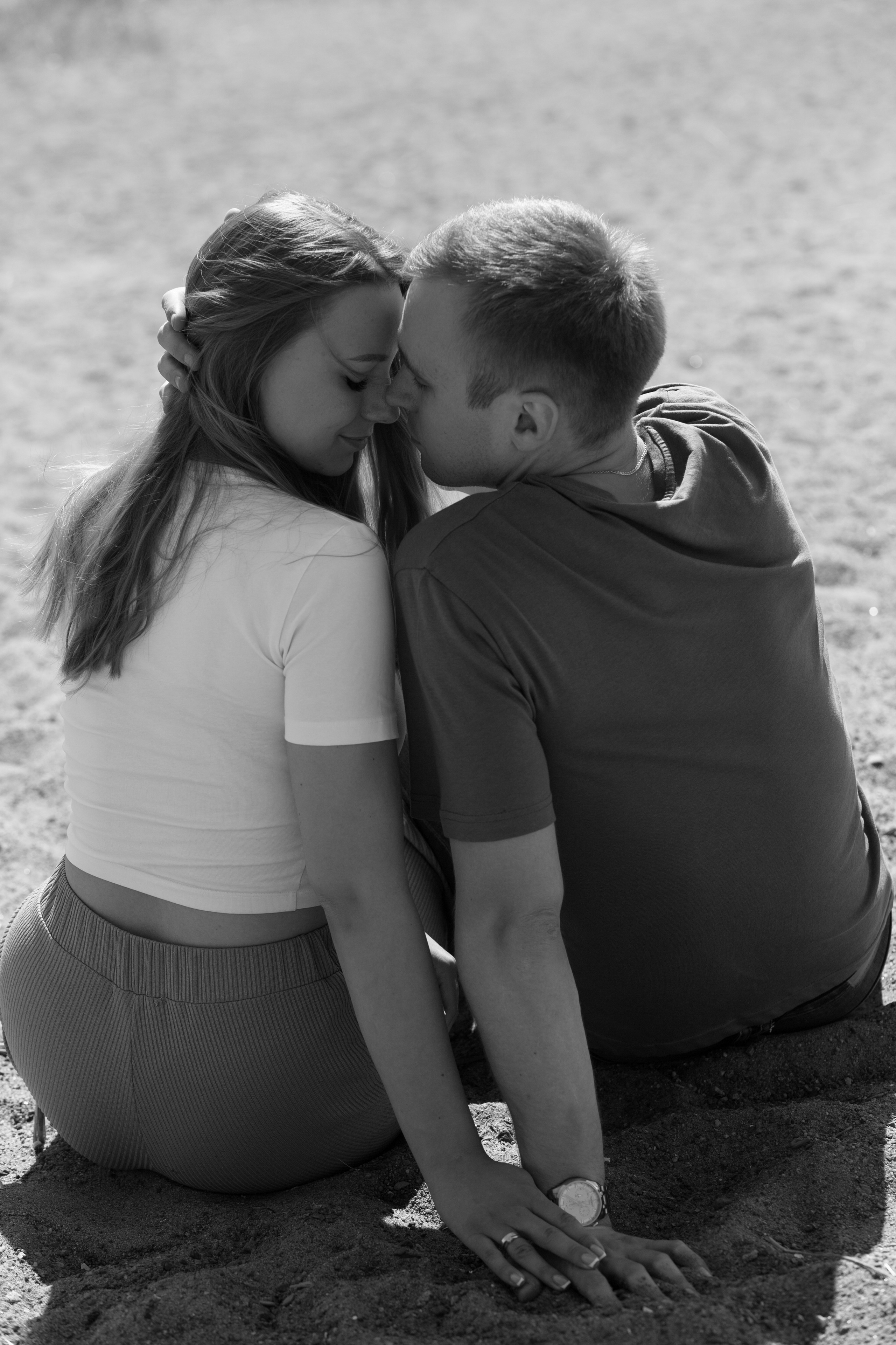 Елена и Павел и их жаркое начало лета. Свадебный фотограф в Санкт — Петербурге и Ленинградской о