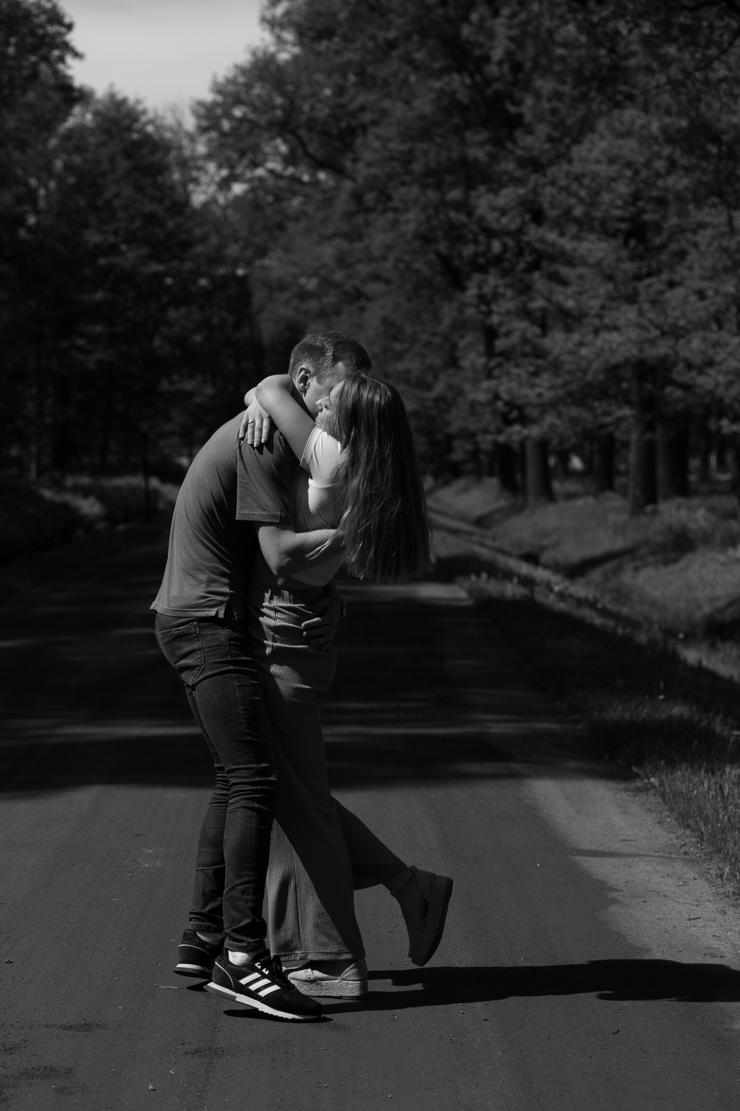 Елена и Павел и их жаркое начало лета. Свадебный фотограф в Санкт — Петербурге и Ленинградской о