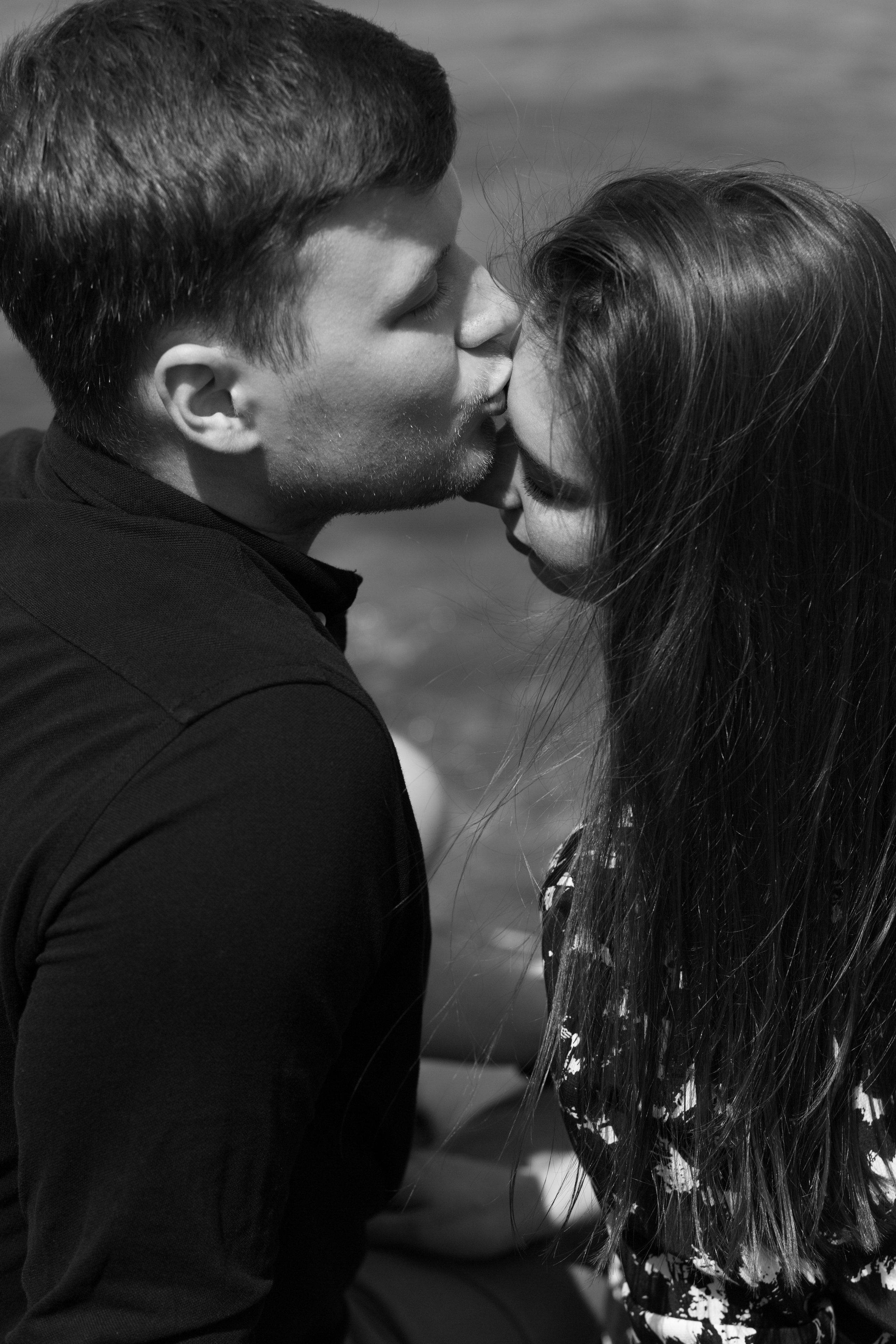 Целовательная фотосессия Полины и Тимофея. Свадебный фотограф в Санкт — Петербурге и Ленинградской о