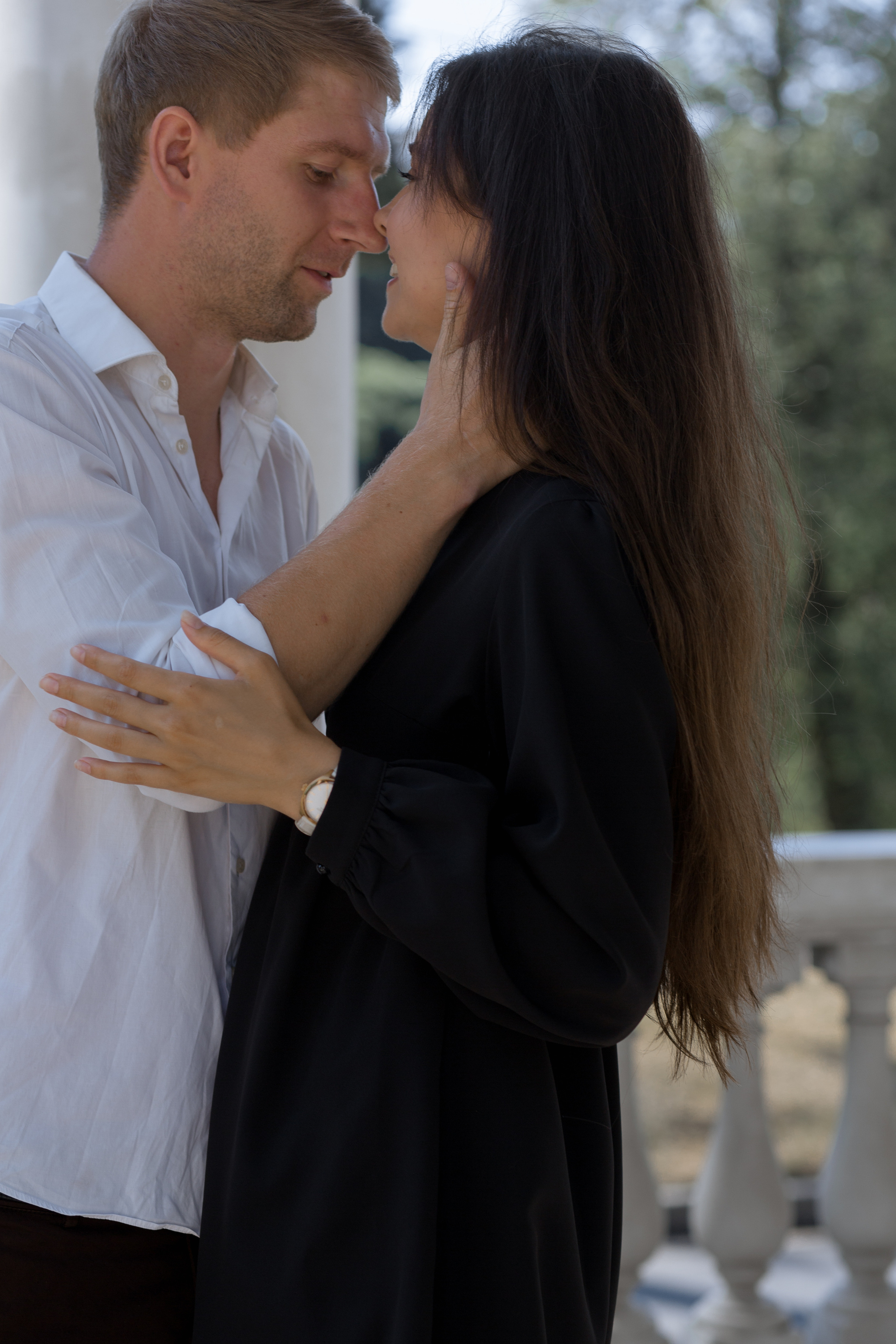 Кинолента поцелуев. Александр и Александра. Свадебный фотограф в Санкт — Петербурге и Ленинградской о