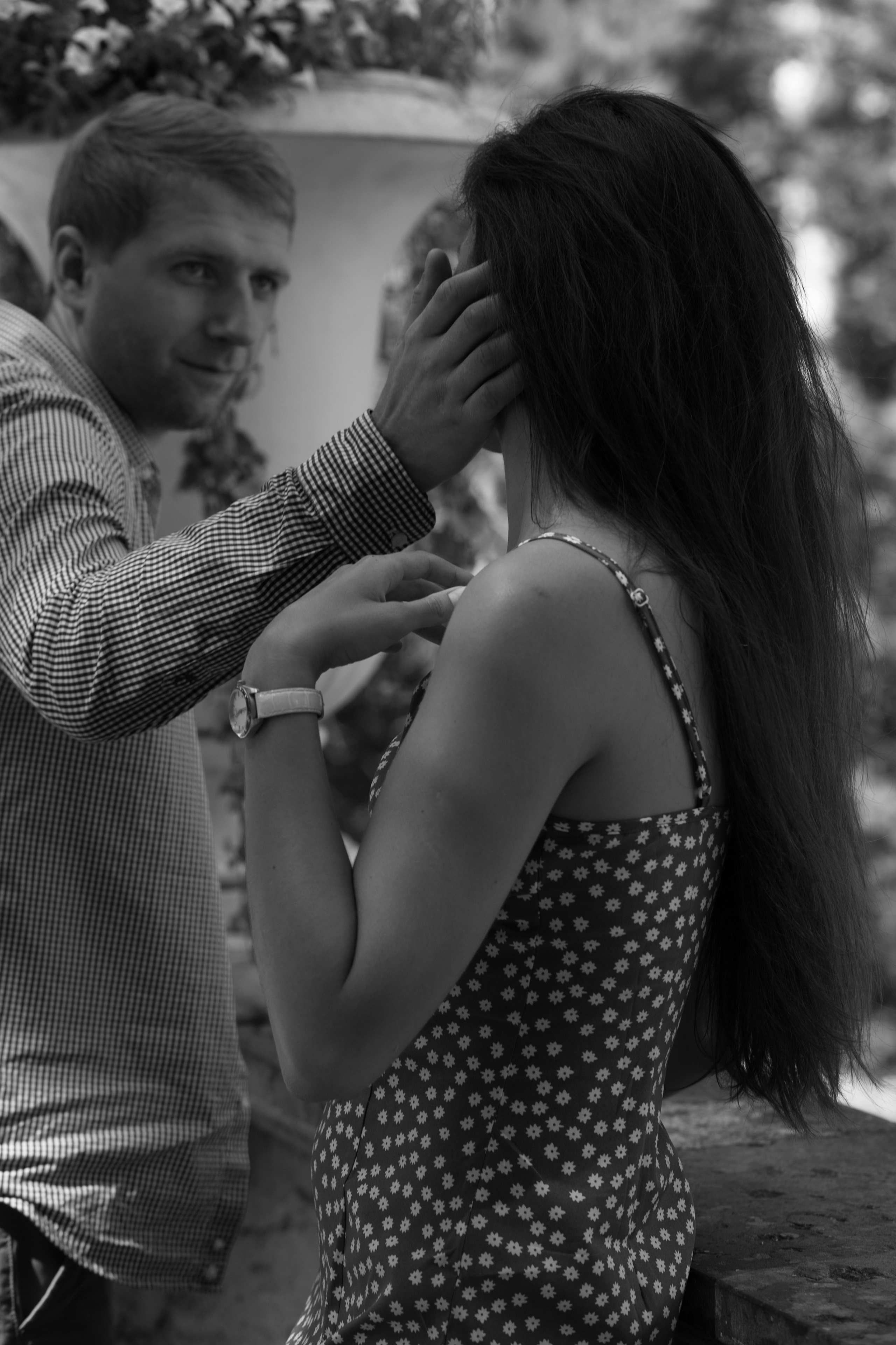 Кинолента поцелуев. Александр и Александра. Свадебный фотограф в Санкт — Петербурге и Ленинградской о