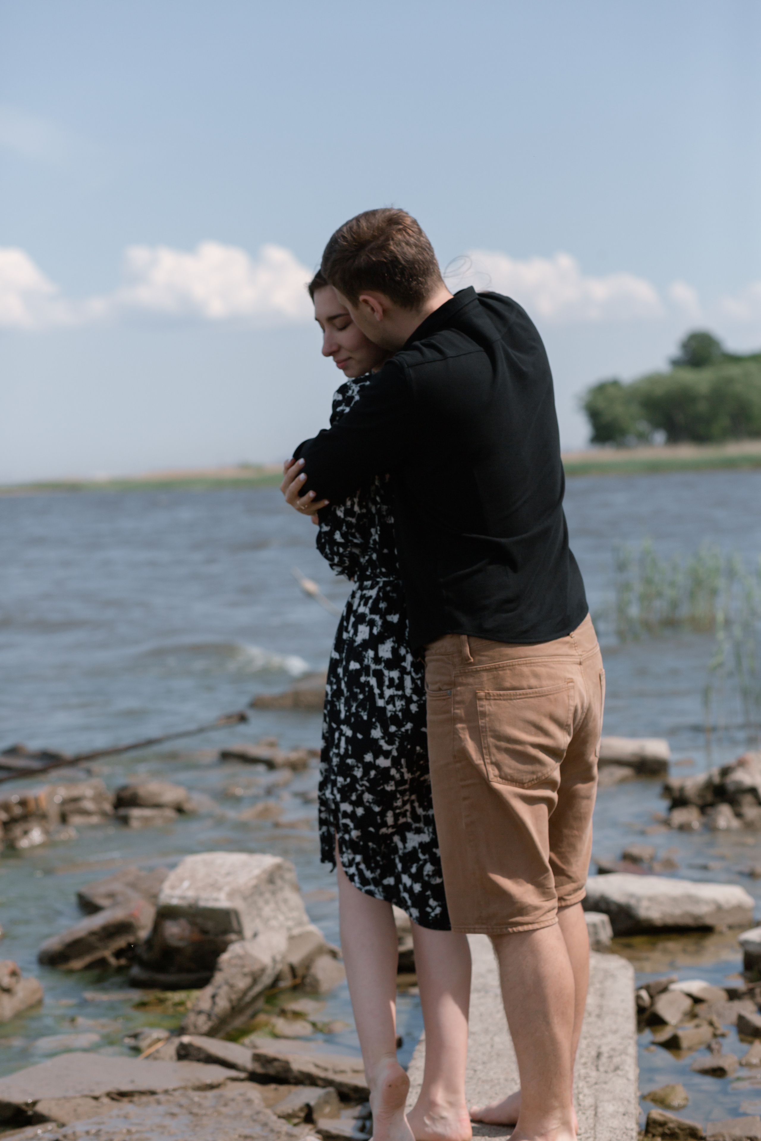 Целовательная фотосессия Полины и Тимофея. Свадебный фотограф в Санкт — Петербурге и Ленинградской о