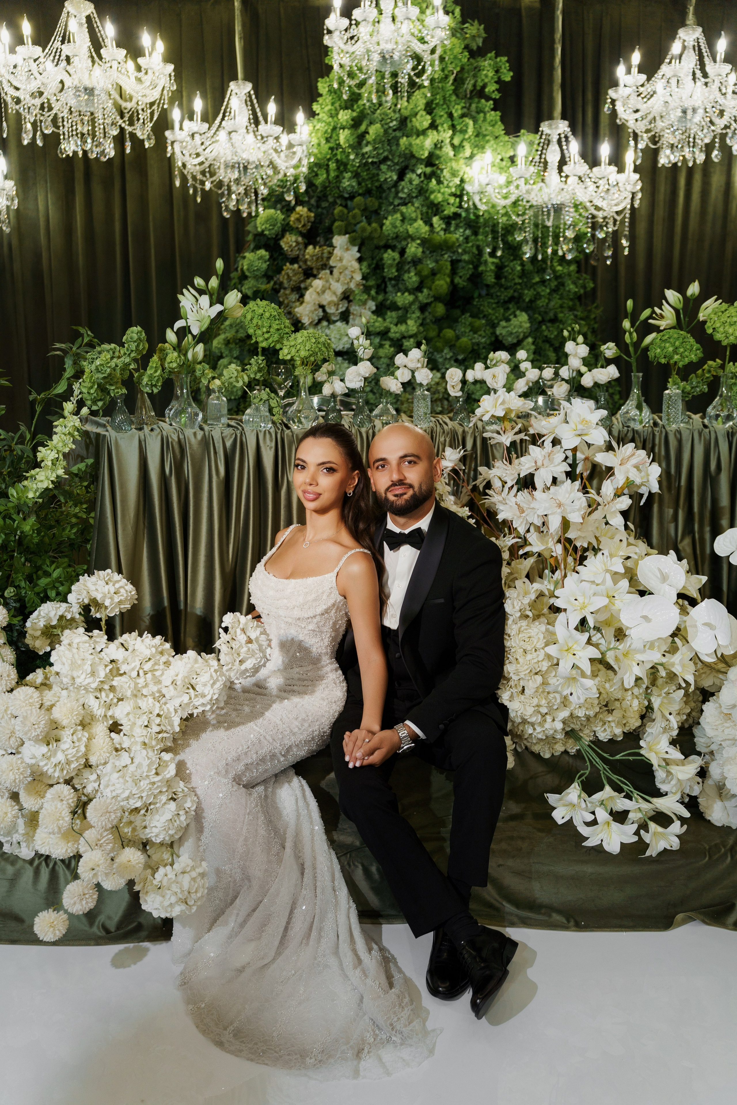 Сватовство в Краснодаре от лучших свадебных фотографов и операторов ТВИНС СТУДИО. ТВИНС СТУДИО — лучшие свадебные фотографы и видеографы в Краснодаре